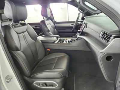 2025 Jeep Wagoneer L Series II 4x4