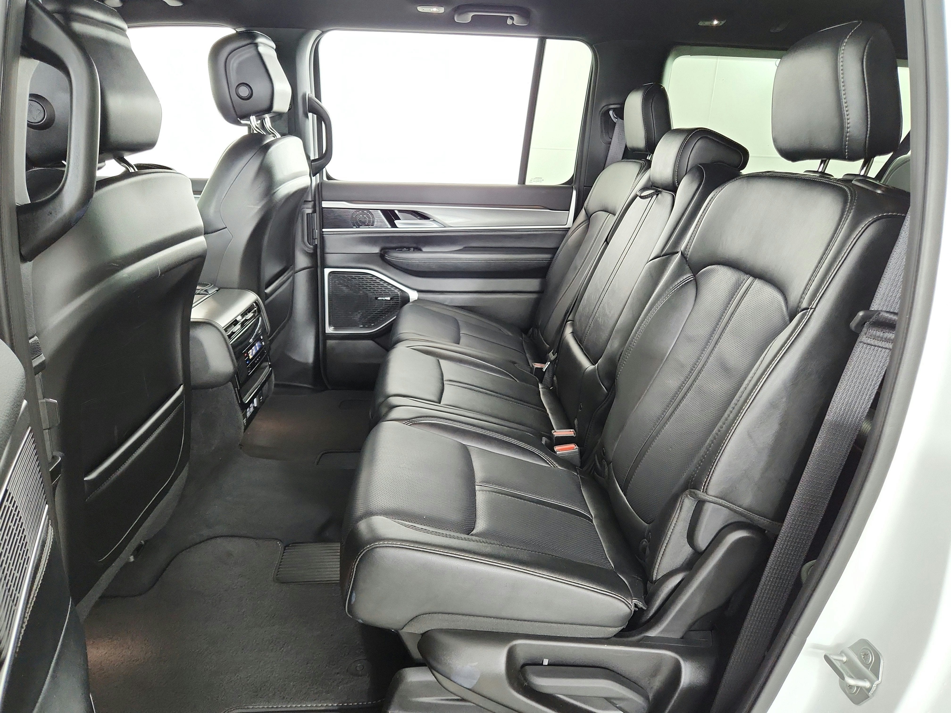 2025 Jeep Wagoneer L Series II 4x4