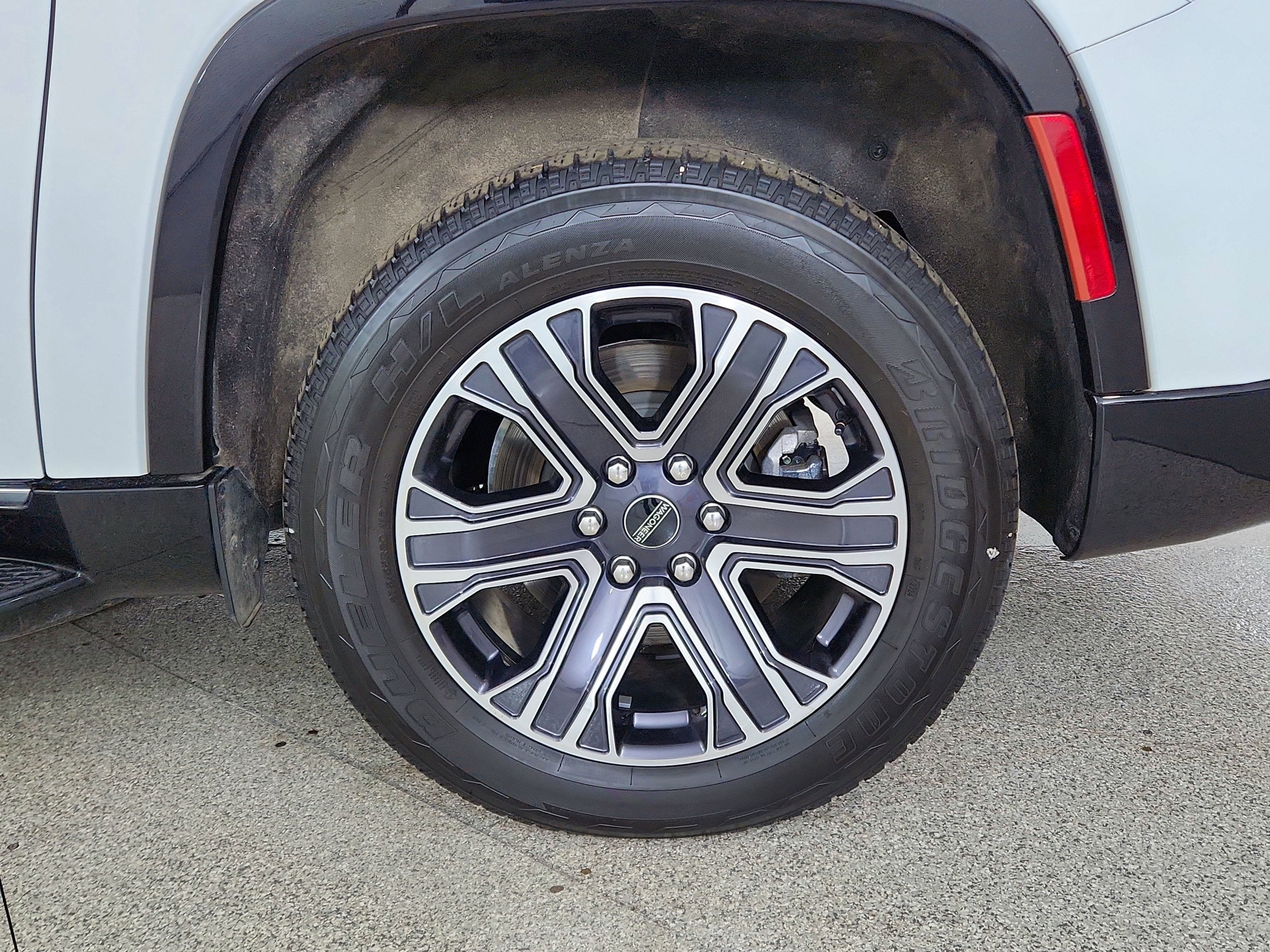 2025 Jeep Wagoneer L Series II 4x4