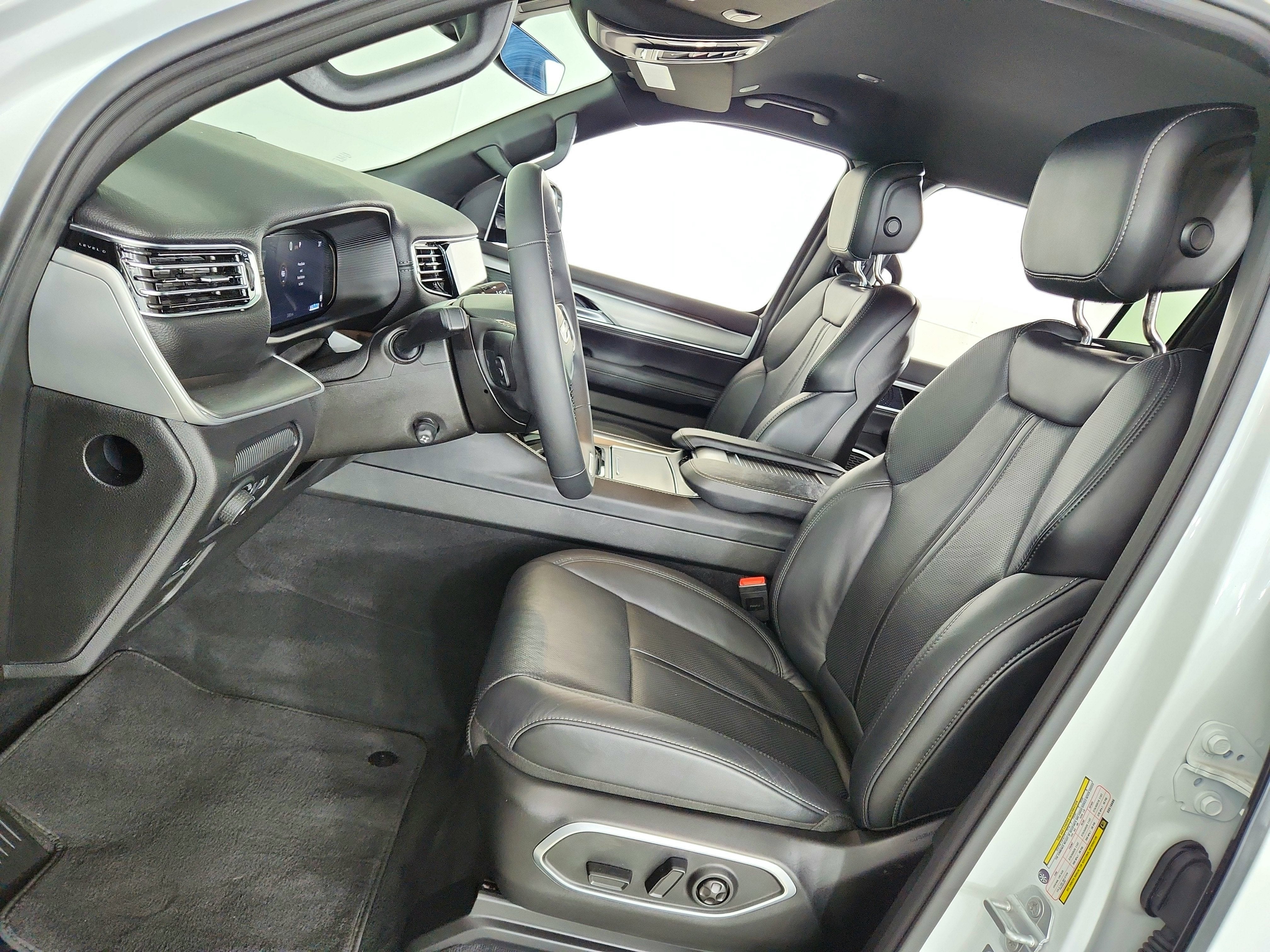 2025 Jeep Wagoneer L Series II 4x4