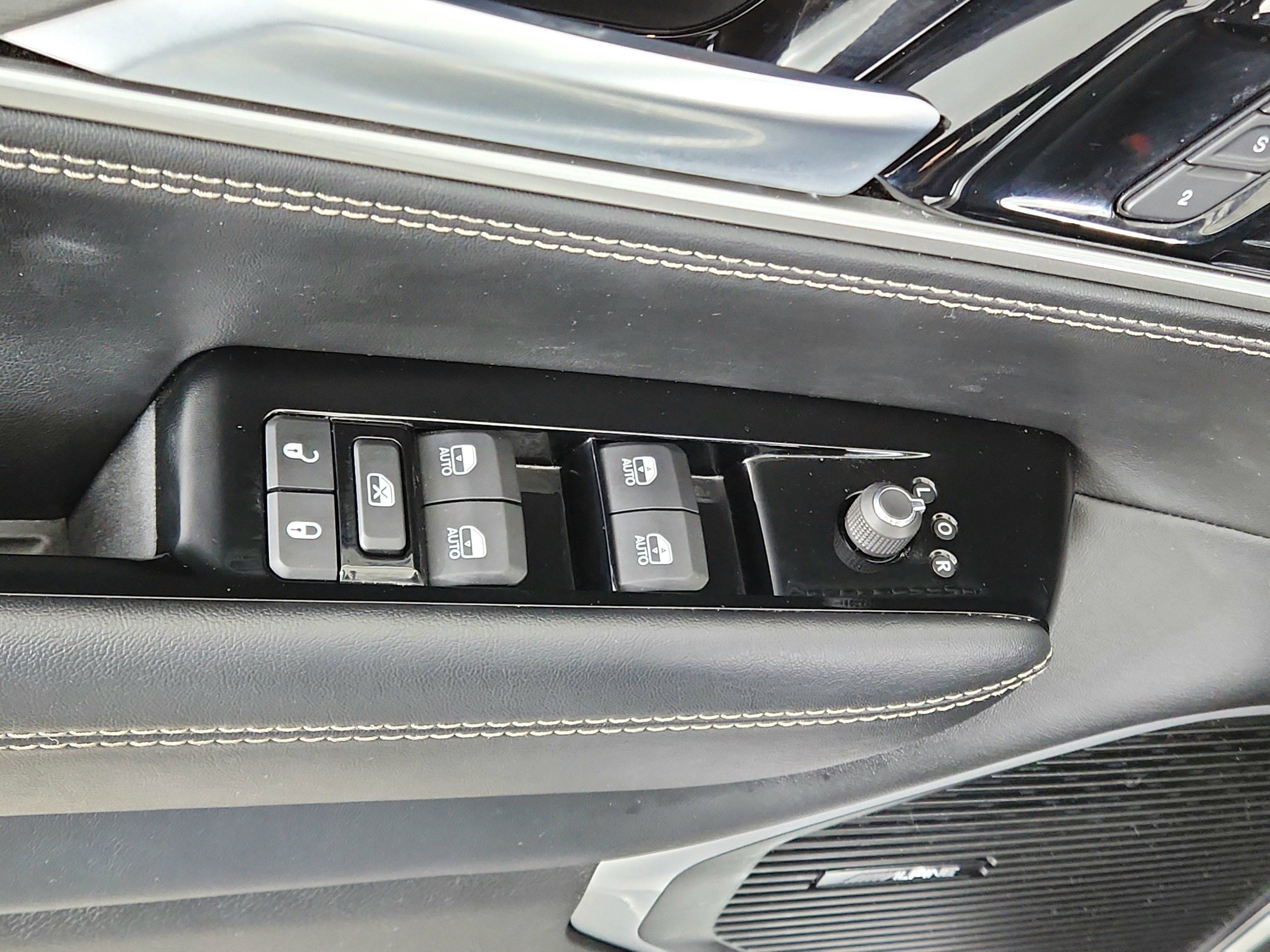 2025 Jeep Wagoneer L Series II 4x4