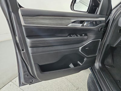 2024 Jeep Wagoneer L Series II 4x4
