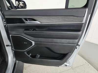 2024 Jeep Wagoneer L Series II 4x4