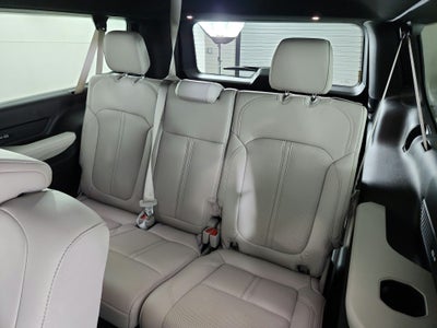 2025 Jeep Wagoneer L Series III 4x4