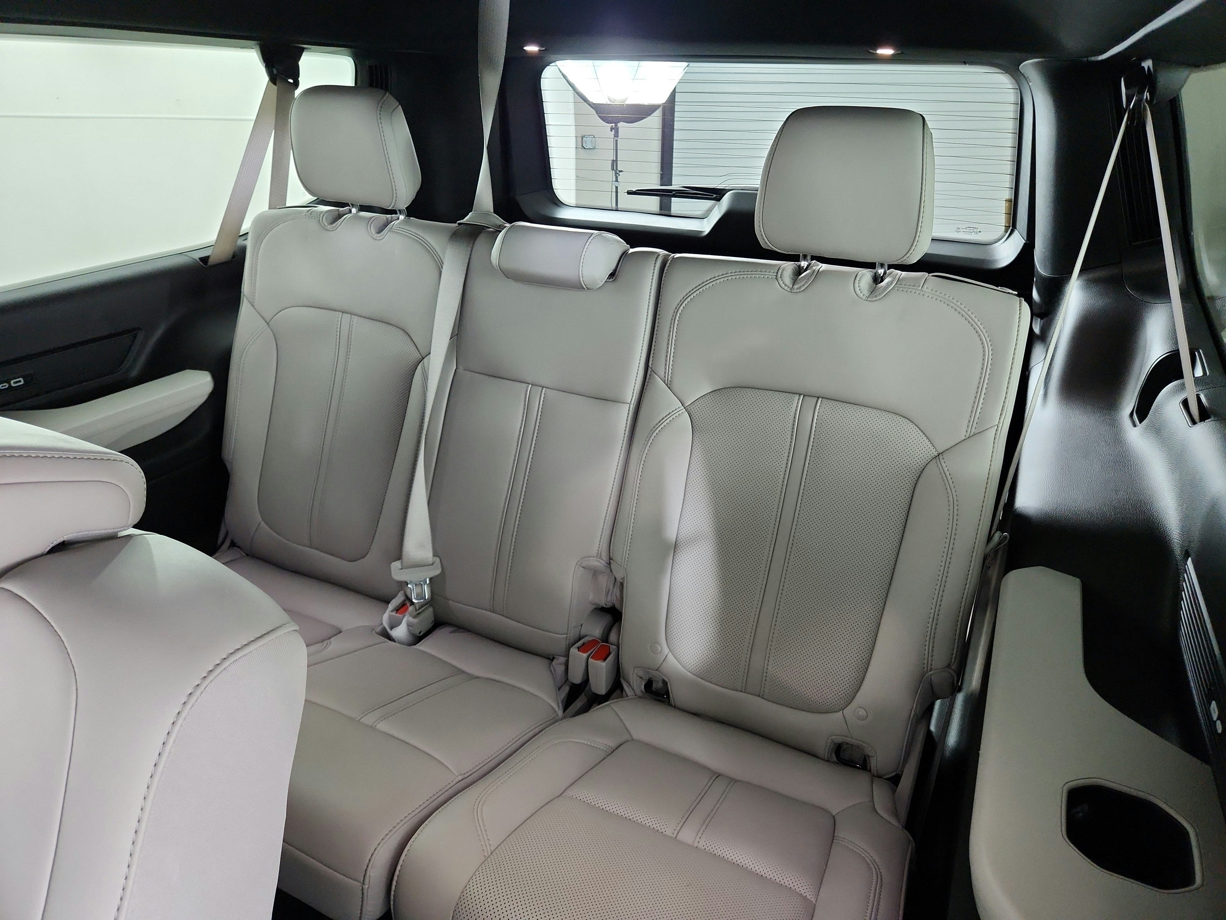 2025 Jeep Wagoneer L Series III 4x4