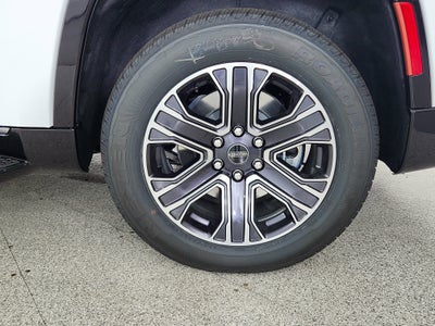 2025 Jeep Wagoneer BASE