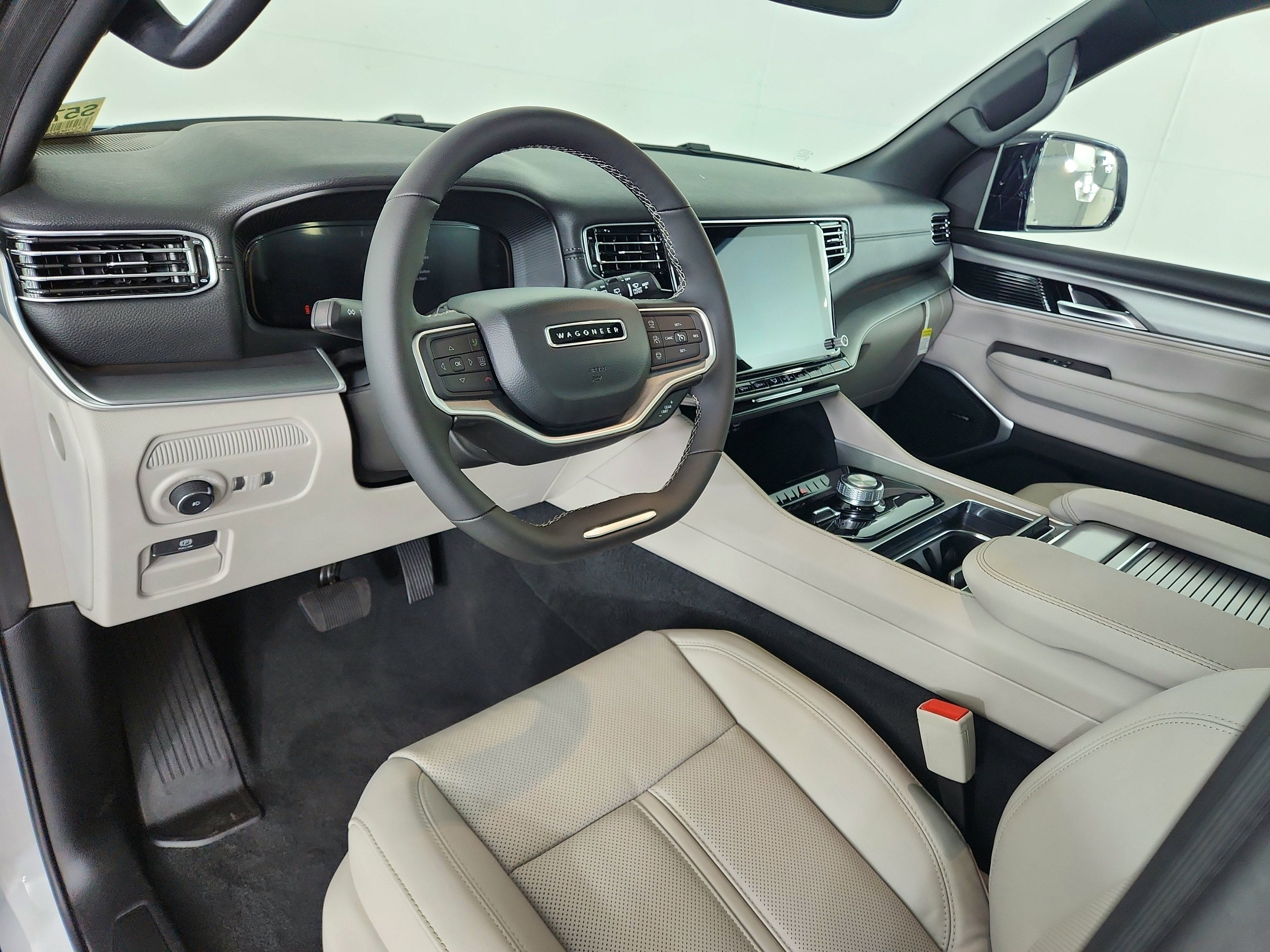 2025 Jeep Wagoneer BASE