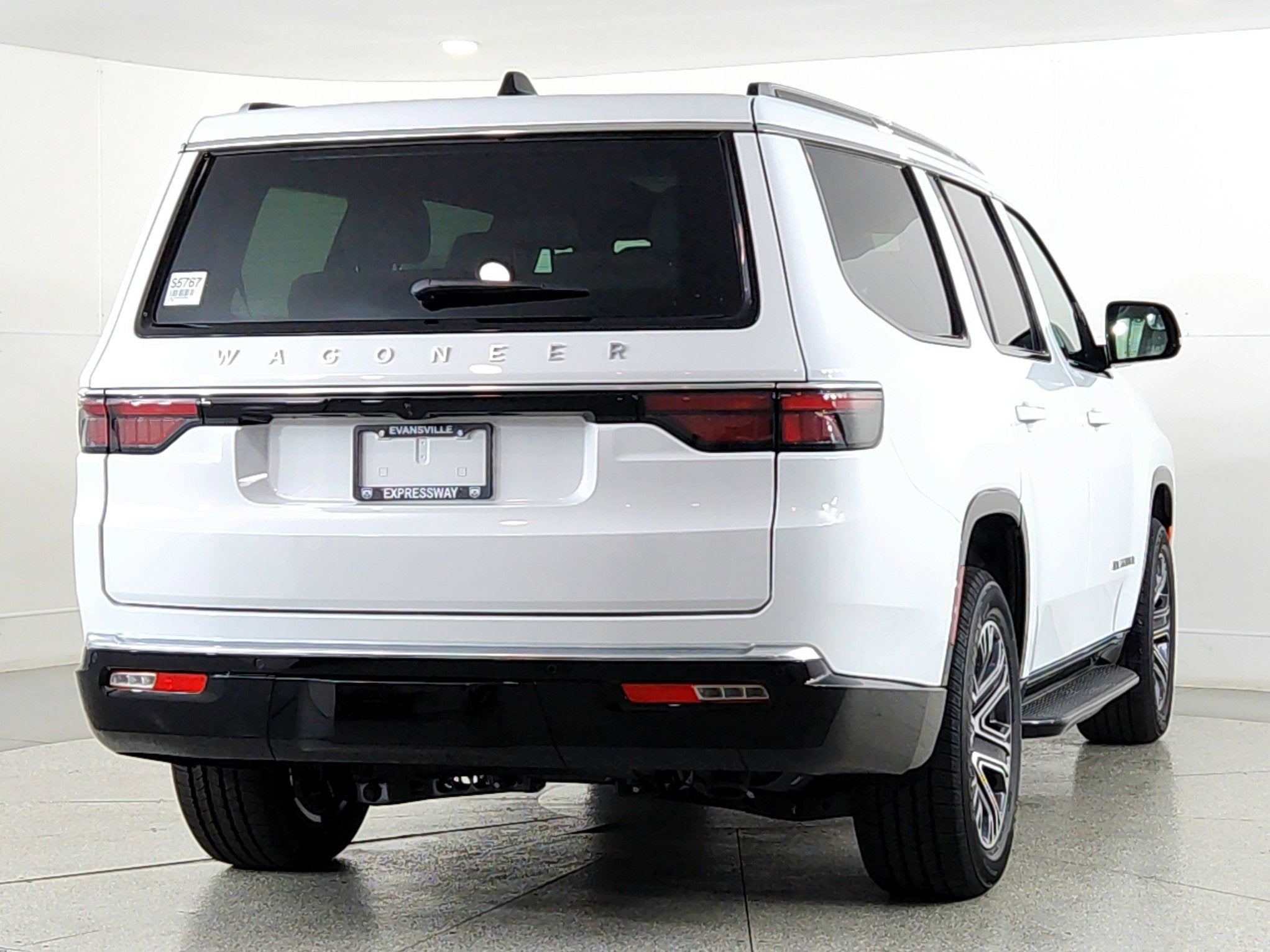 2025 Jeep Wagoneer BASE