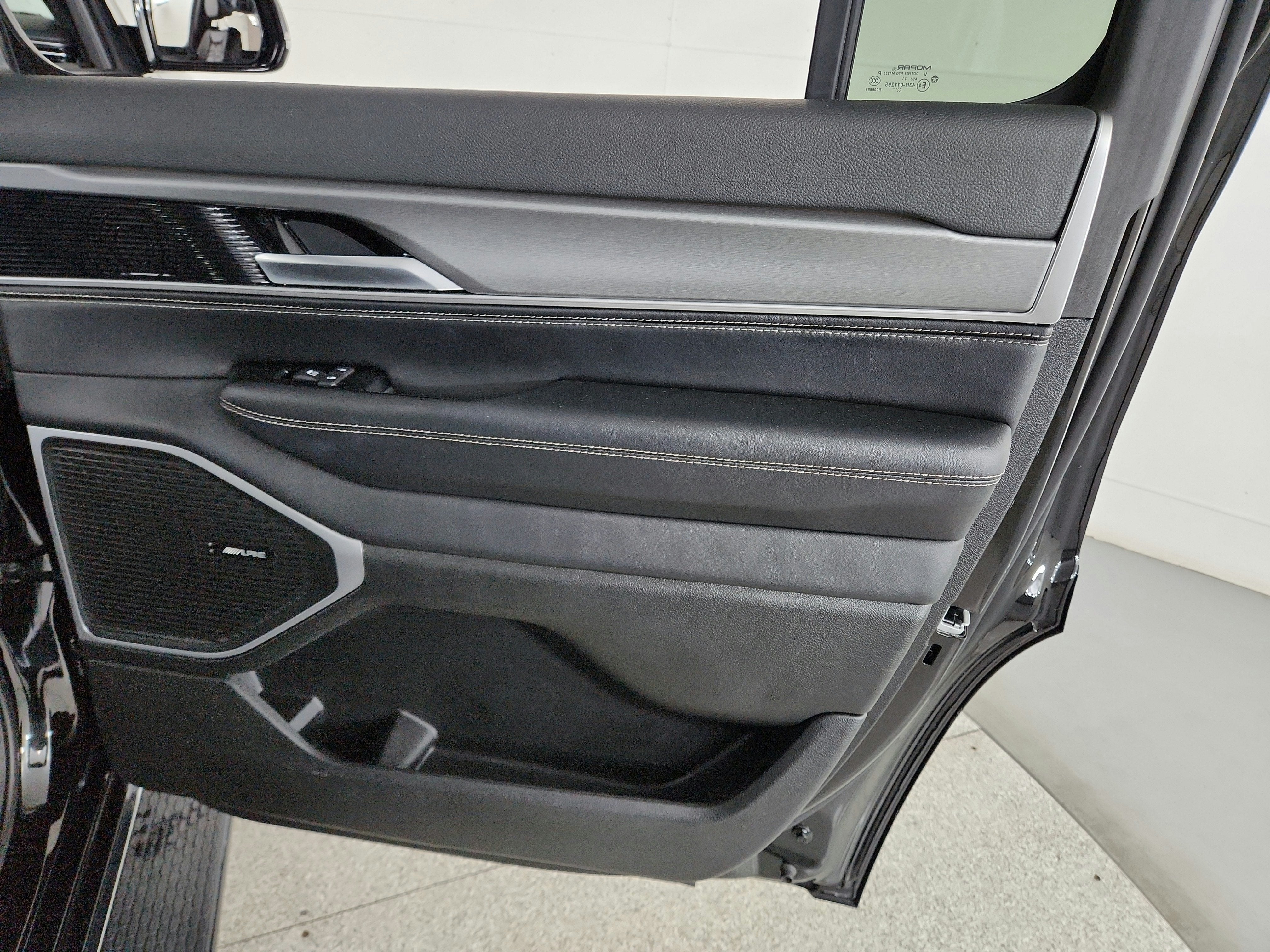 2025 Jeep Wagoneer Carbide 4x4