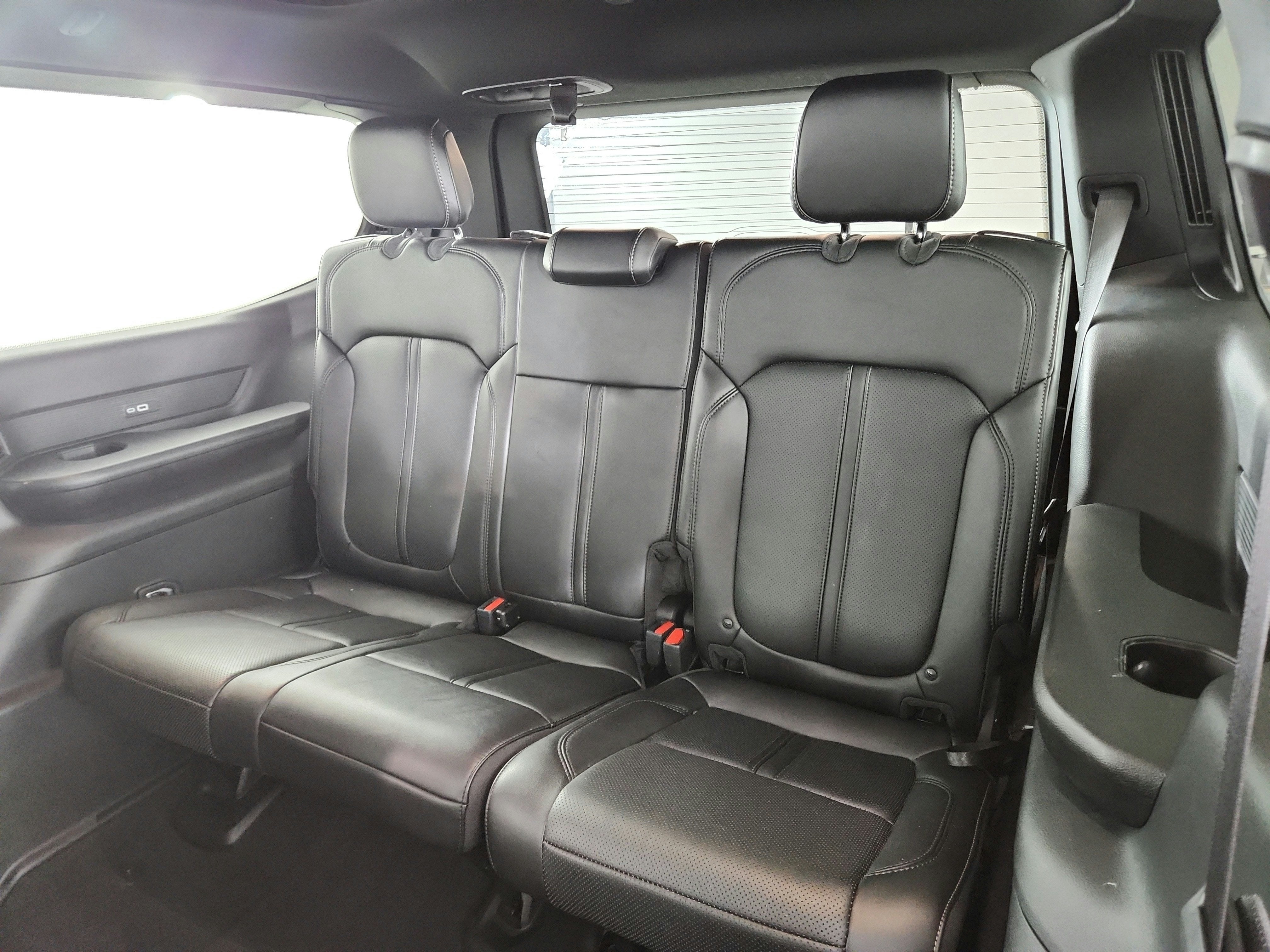 2024 Jeep Wagoneer Series II Carbide 4x4