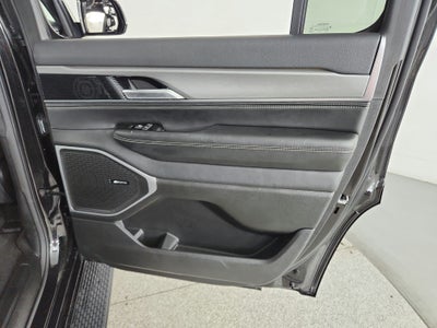 2024 Jeep Wagoneer Series II Carbide 4x4