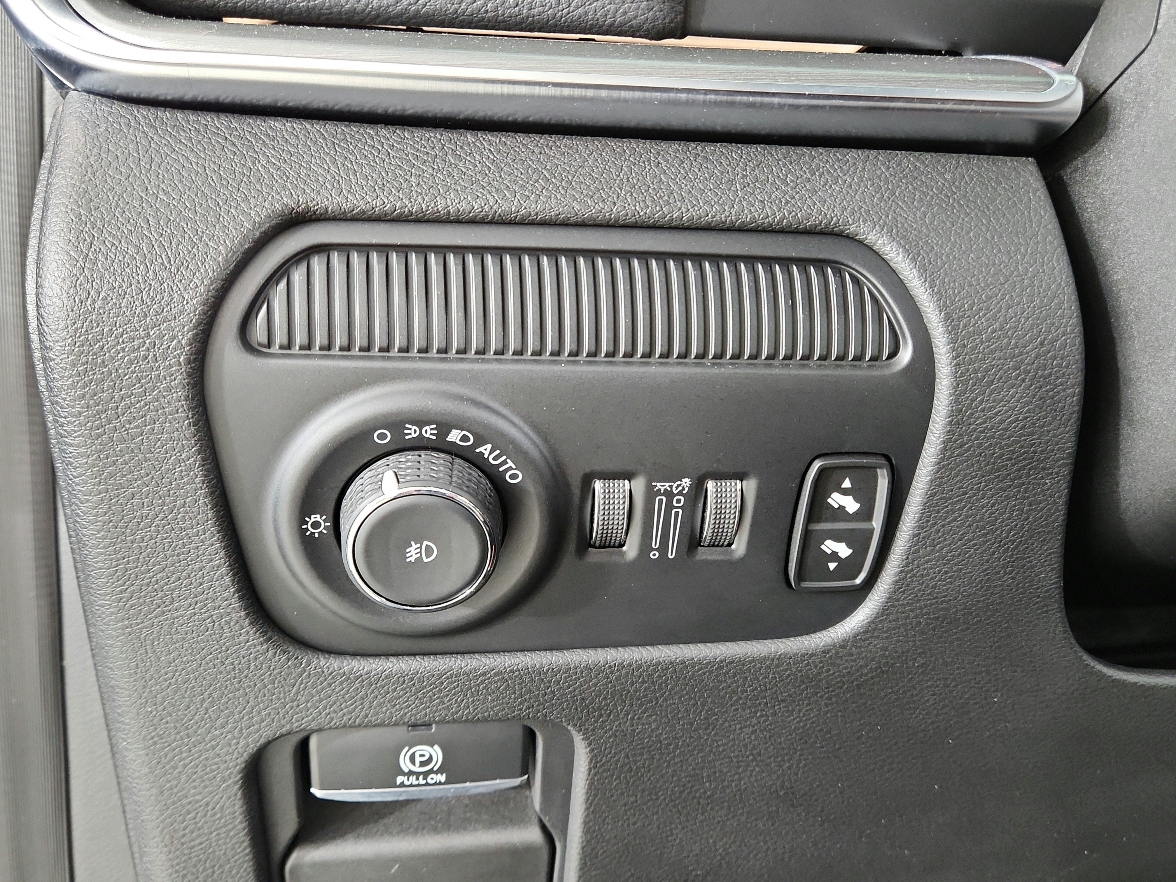 2024 Jeep Wagoneer Series II Carbide 4x4
