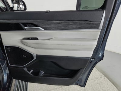 2023 Jeep Wagoneer Series III 4x4