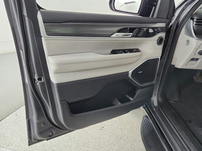 2023 Jeep Wagoneer Series III 4x4