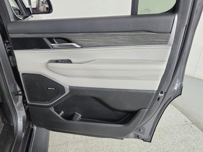 2023 Jeep Wagoneer Series III 4x4