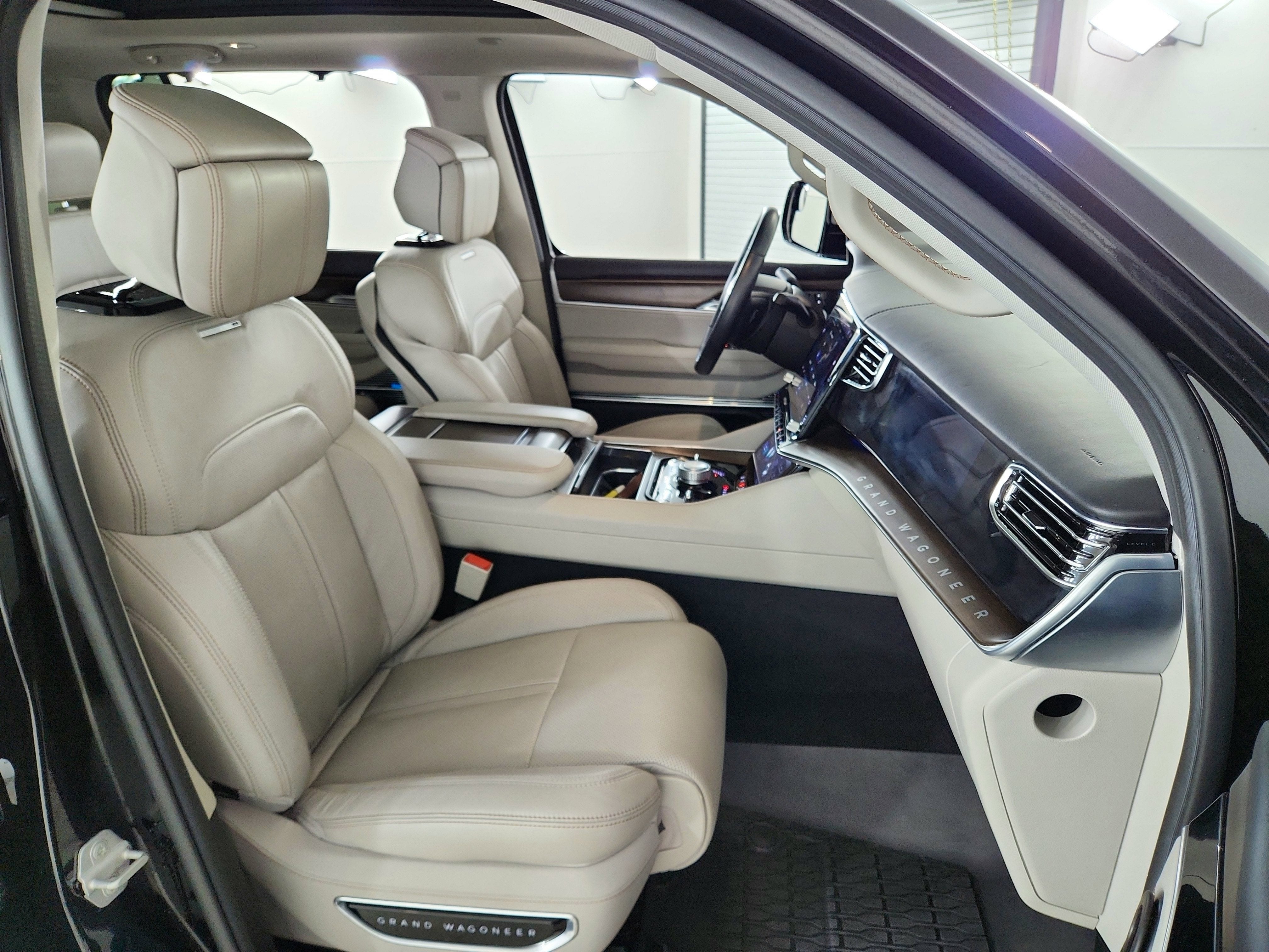 2022 Jeep Grand Wagoneer Series I 4x4