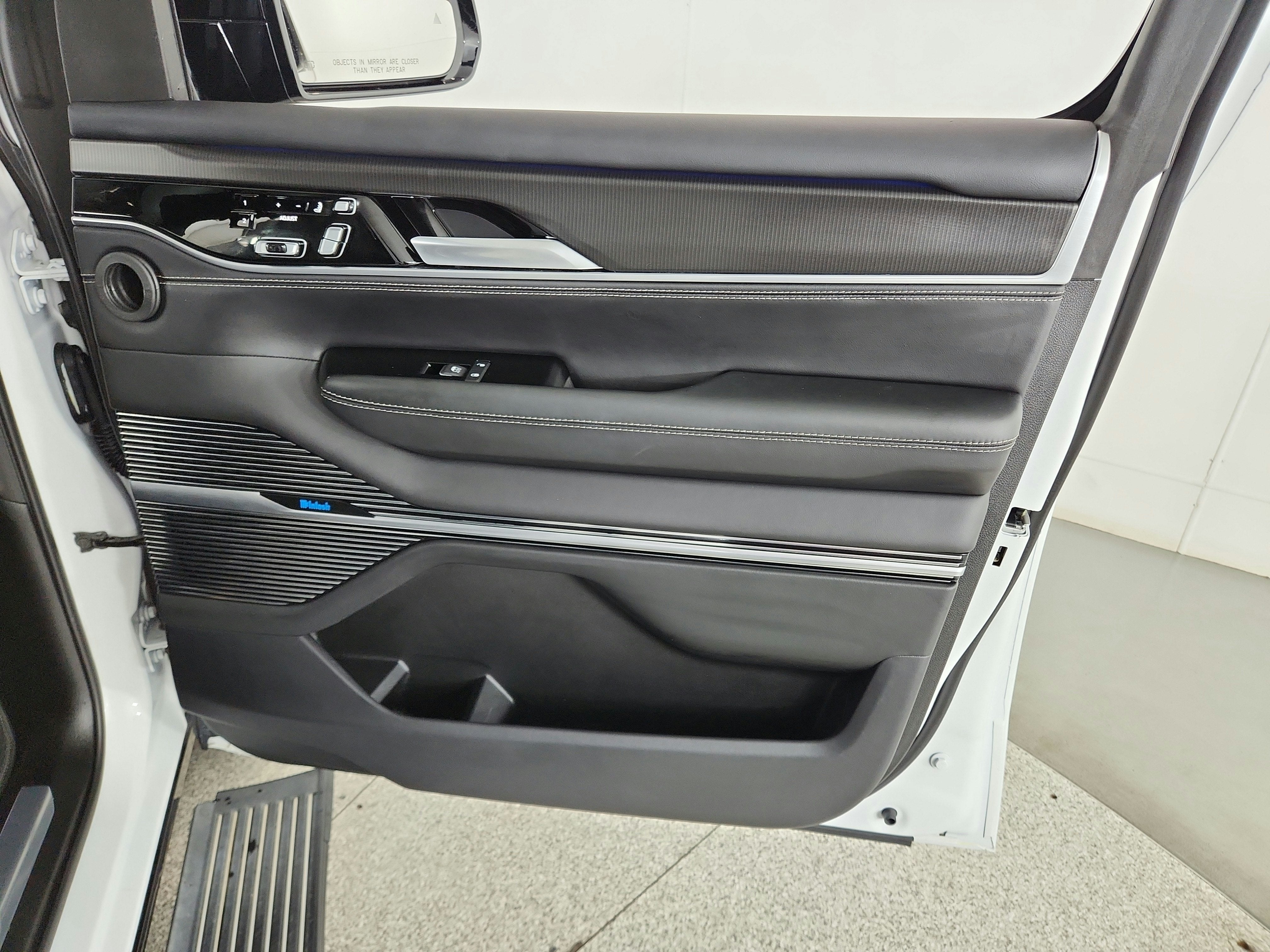 2025 Jeep Grand Wagoneer Series II 4x4