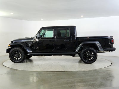 2024 Jeep Gladiator Nighthawk