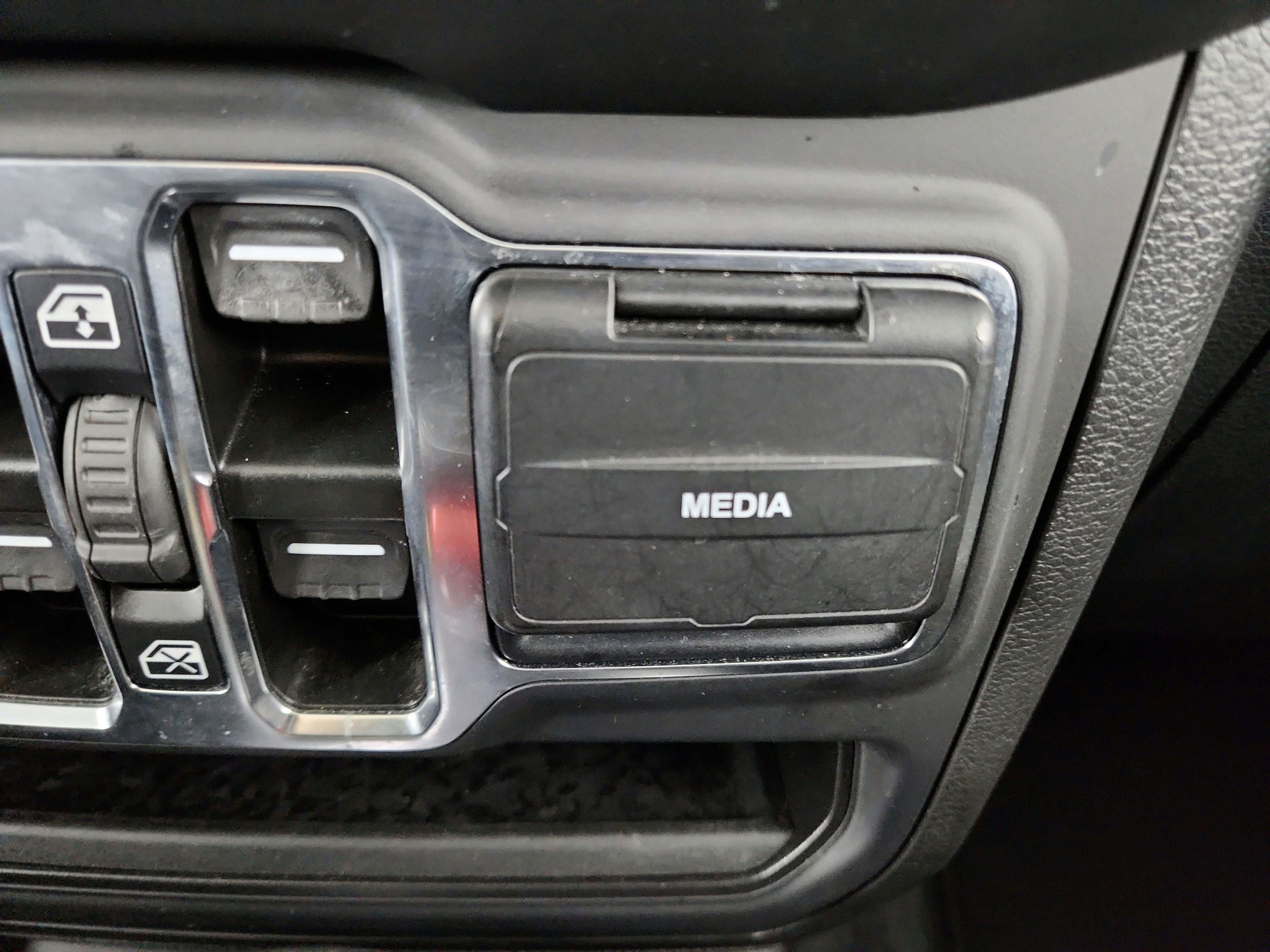 2023 Jeep Gladiator Sport S 4x4