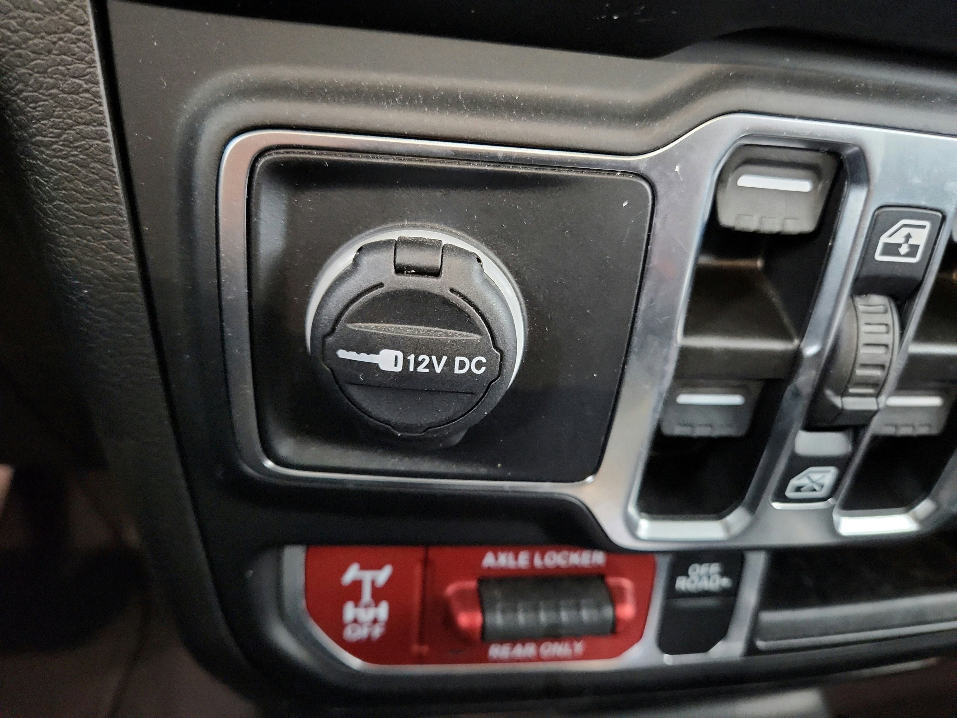2023 Jeep Gladiator Mojave 4x4