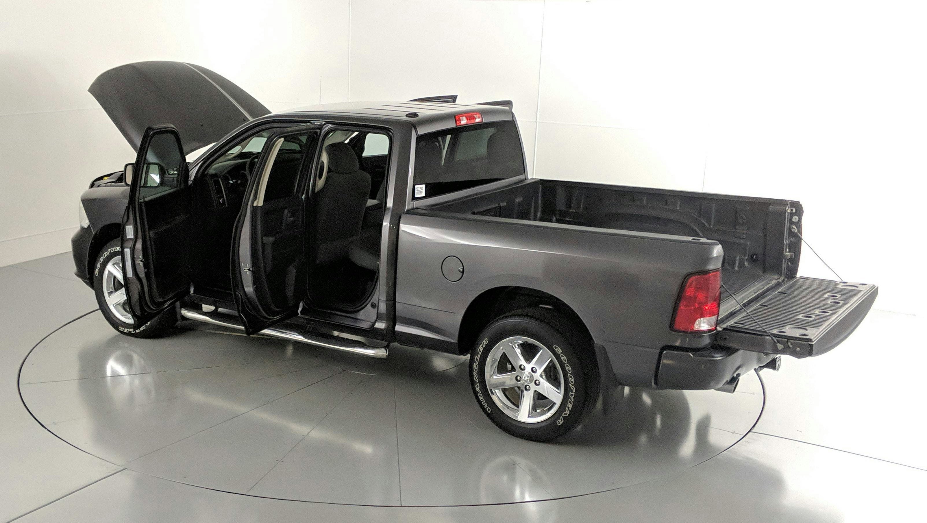 2017 RAM 1500 Express