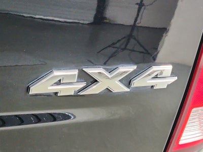 2023 RAM 1500 Classic SLT Crew Cab 4x4 5'7' Box