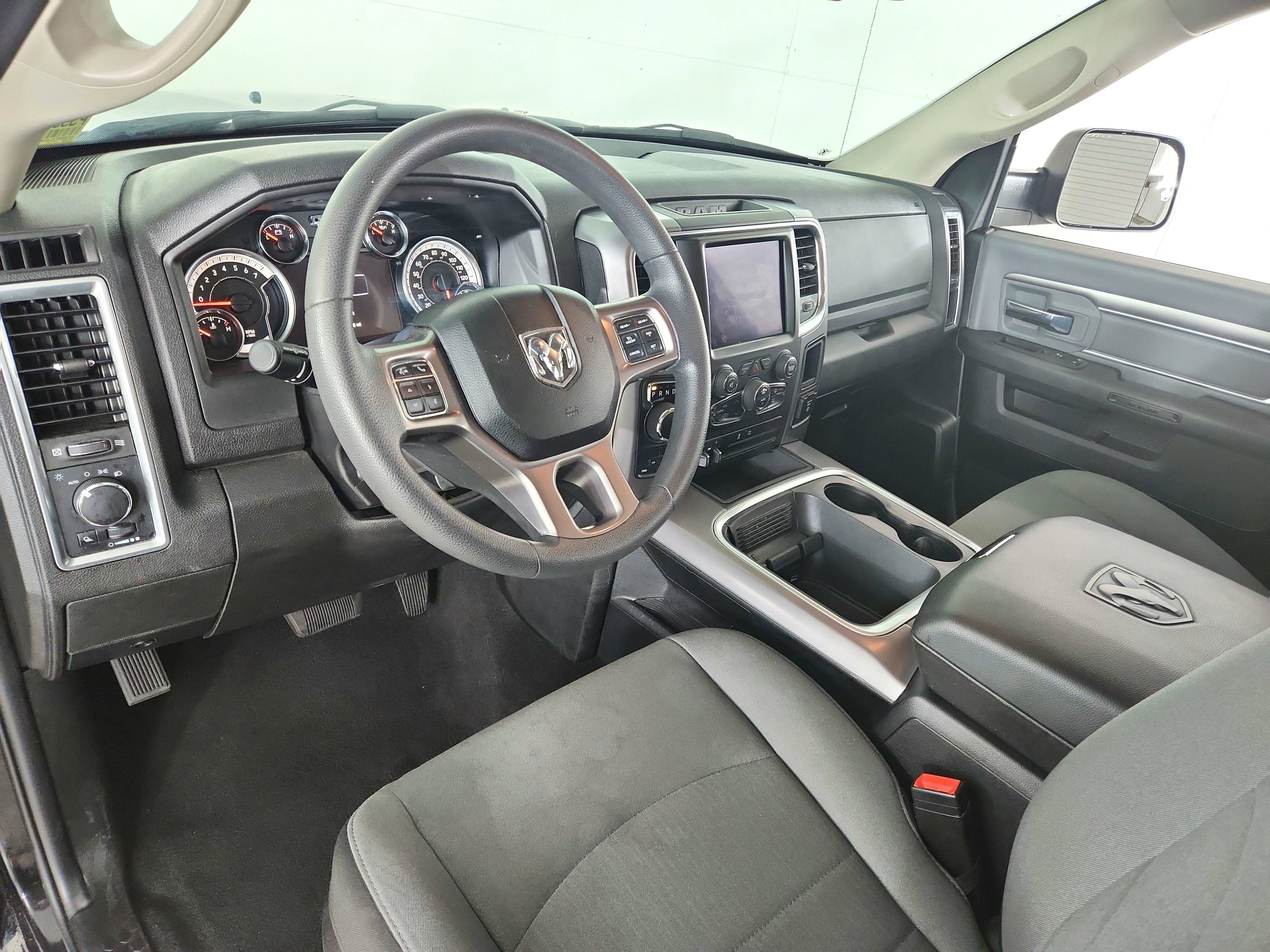 2023 RAM 1500 Classic SLT Crew Cab 4x4 5'7' Box