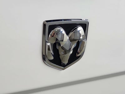 2023 RAM 1500 Classic SLT Crew Cab 4x4 5'7' Box