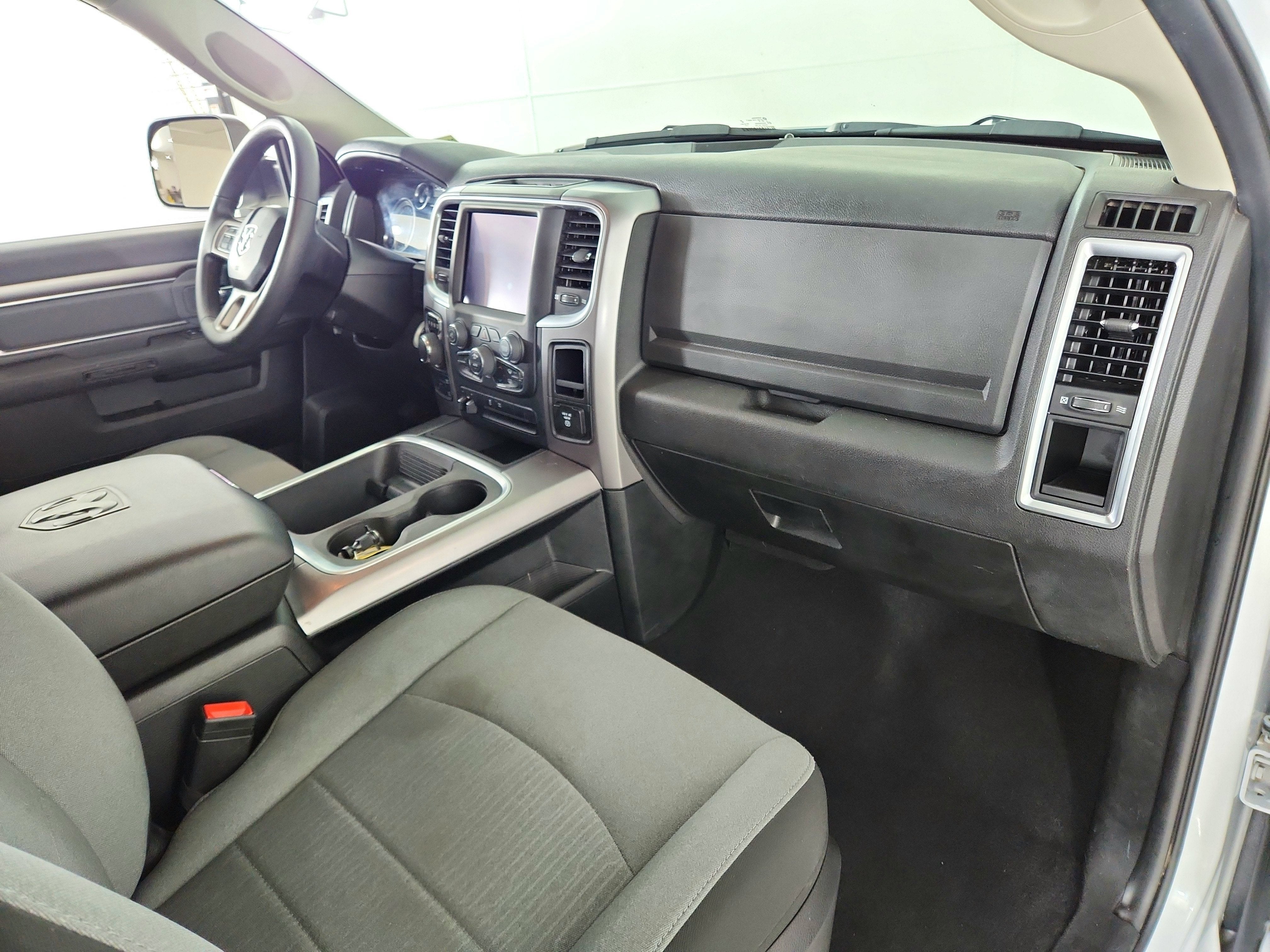 2023 RAM 1500 Classic SLT Crew Cab 4x4 5'7' Box