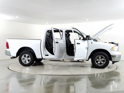 2023 RAM 1500 Classic SLT Crew Cab 4x4 5'7' Box