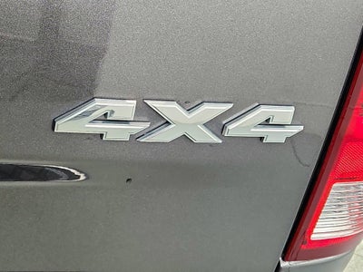 2023 RAM 1500 Classic SLT Crew Cab 4x4 5'7' Box