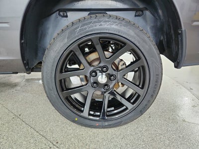 2023 RAM 1500 Classic SLT Crew Cab 4x4 5'7' Box