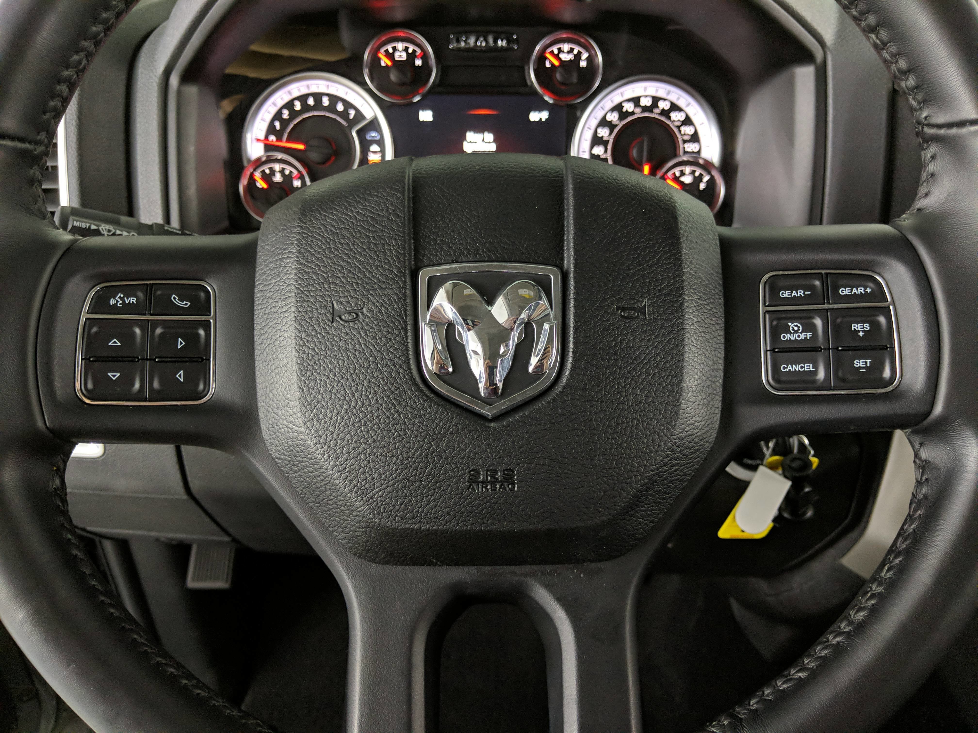 2019 RAM 1500 Classic Big Horn Crew Cab 4x4 5'7' Box