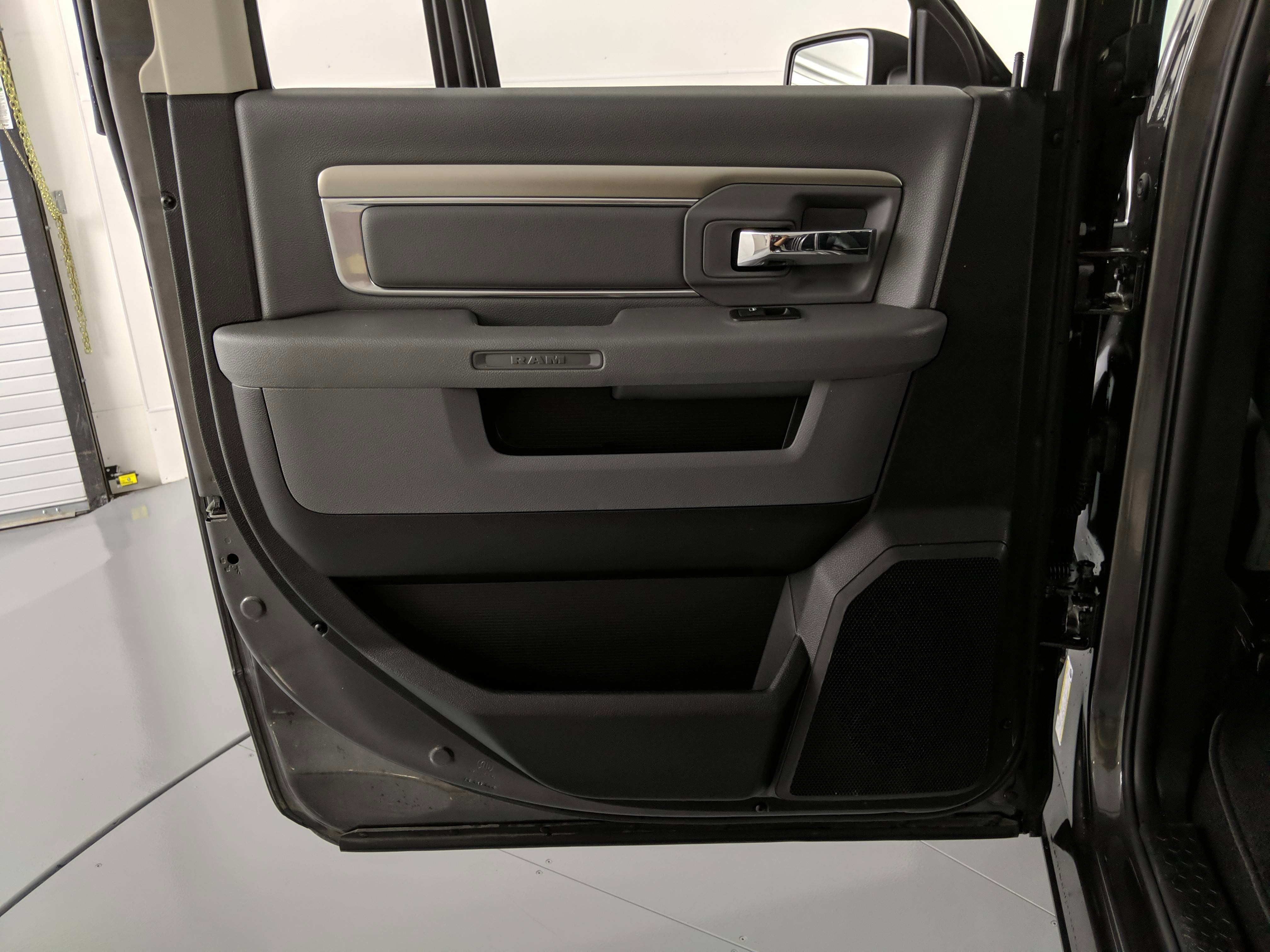 2019 RAM 1500 Classic Big Horn Crew Cab 4x4 5'7' Box