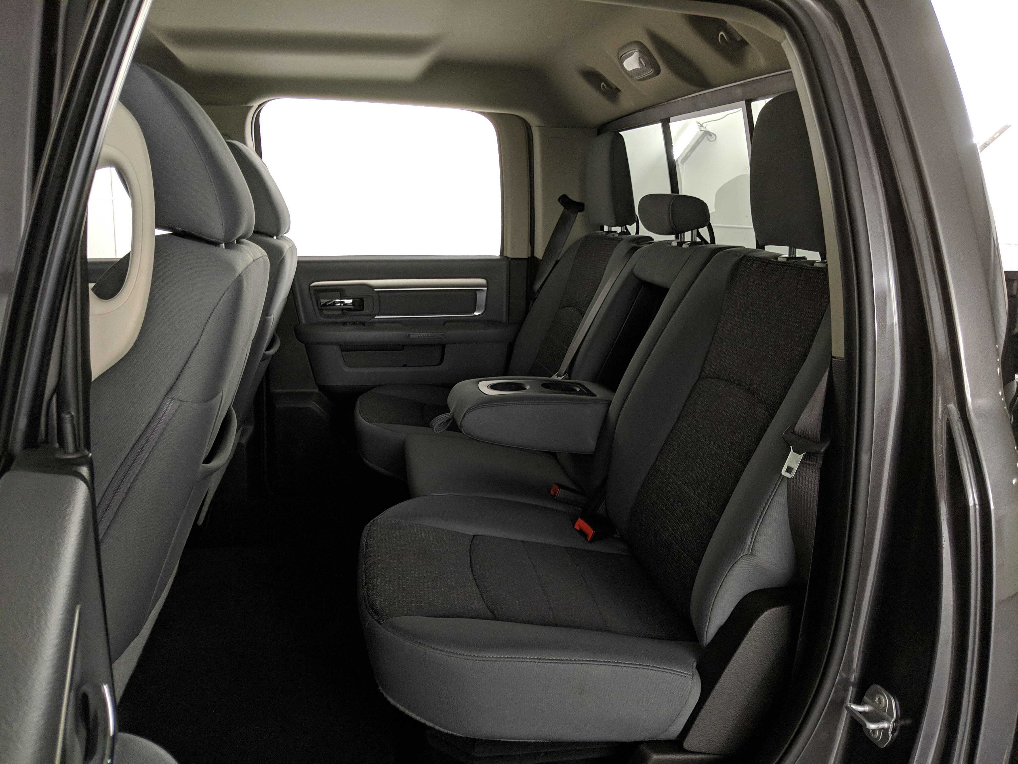 2019 RAM 1500 Classic Big Horn Crew Cab 4x4 5'7' Box