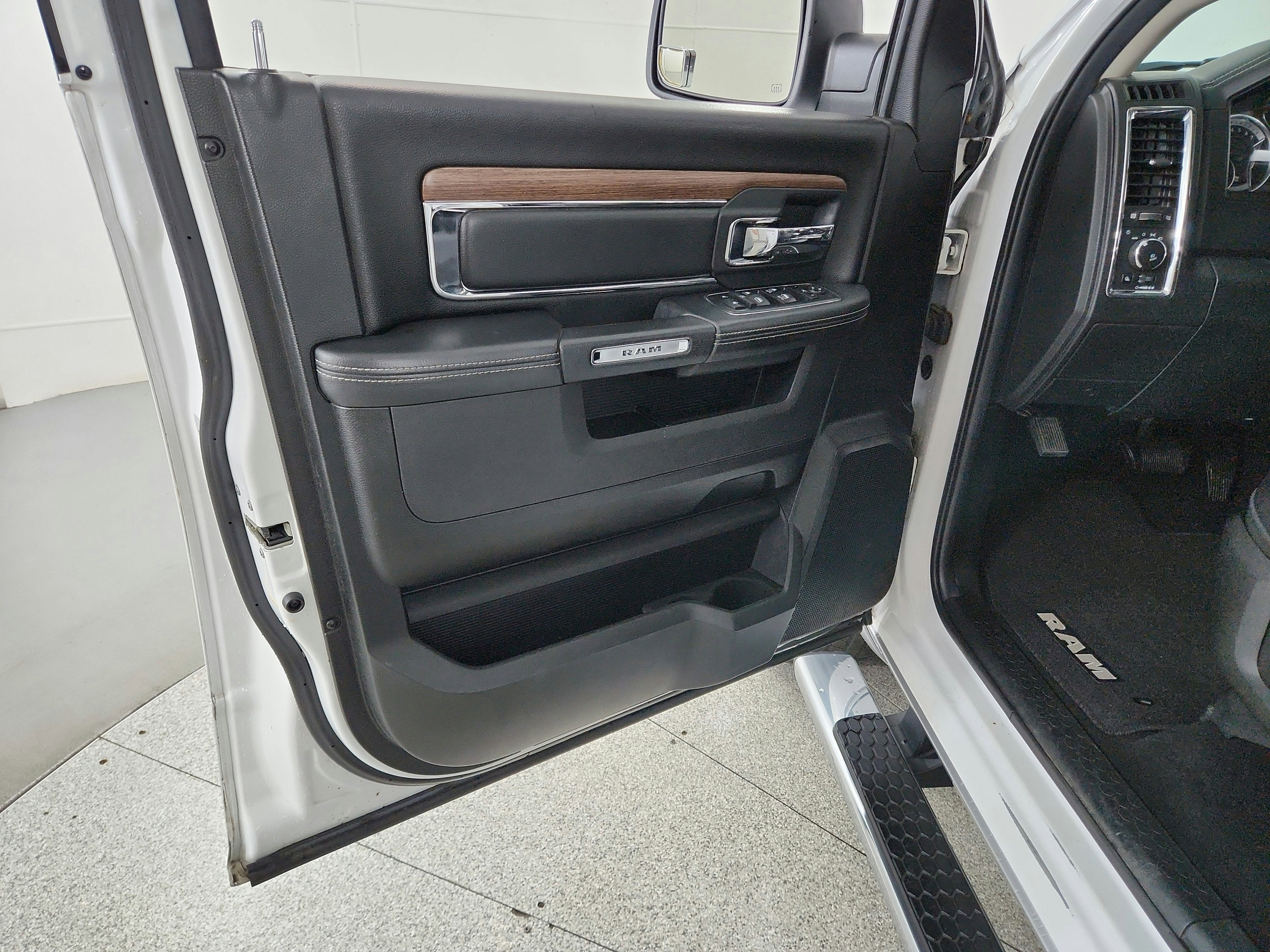 2018 RAM 1500 Laramie