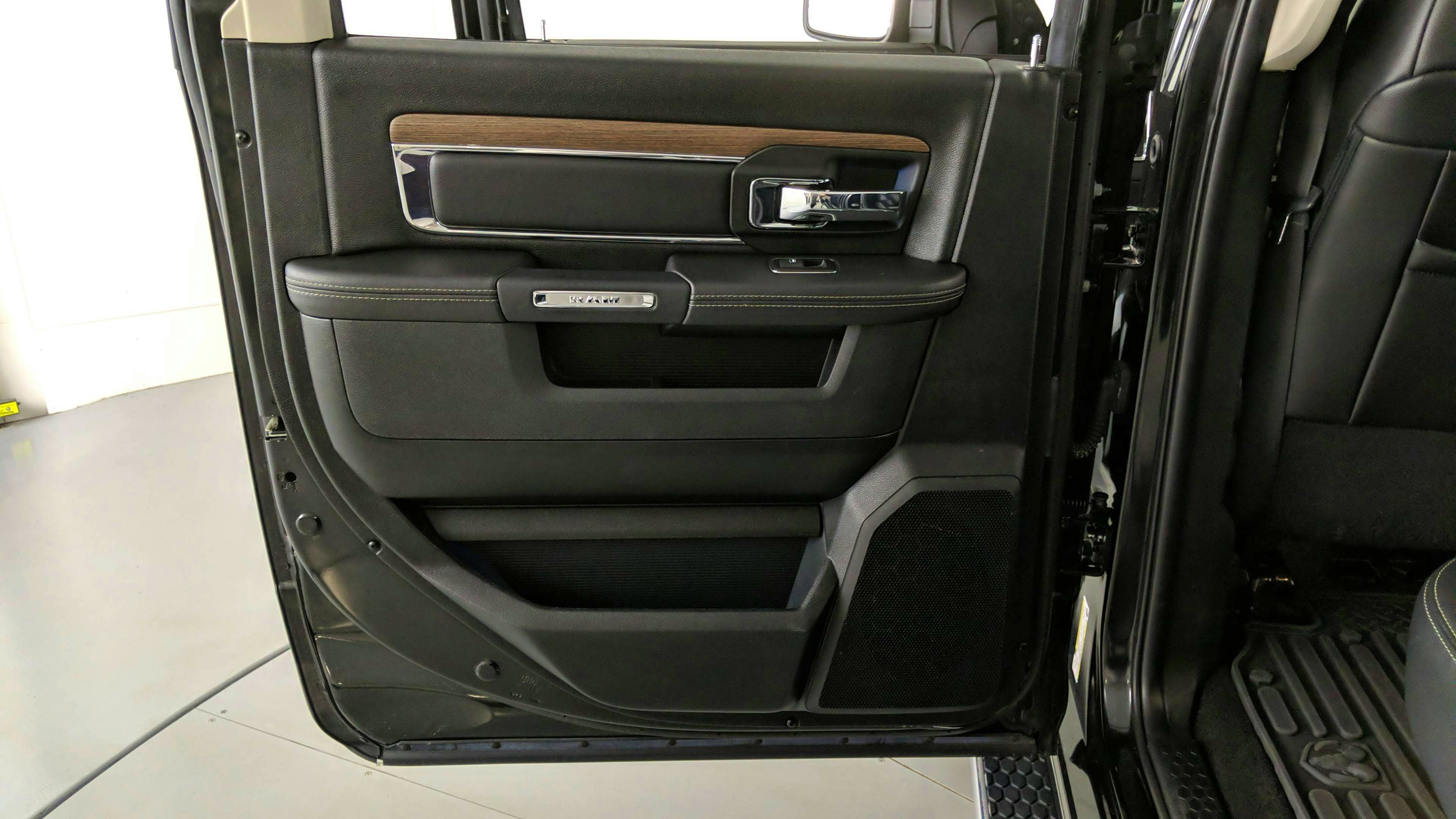 2017 RAM 1500 Laramie