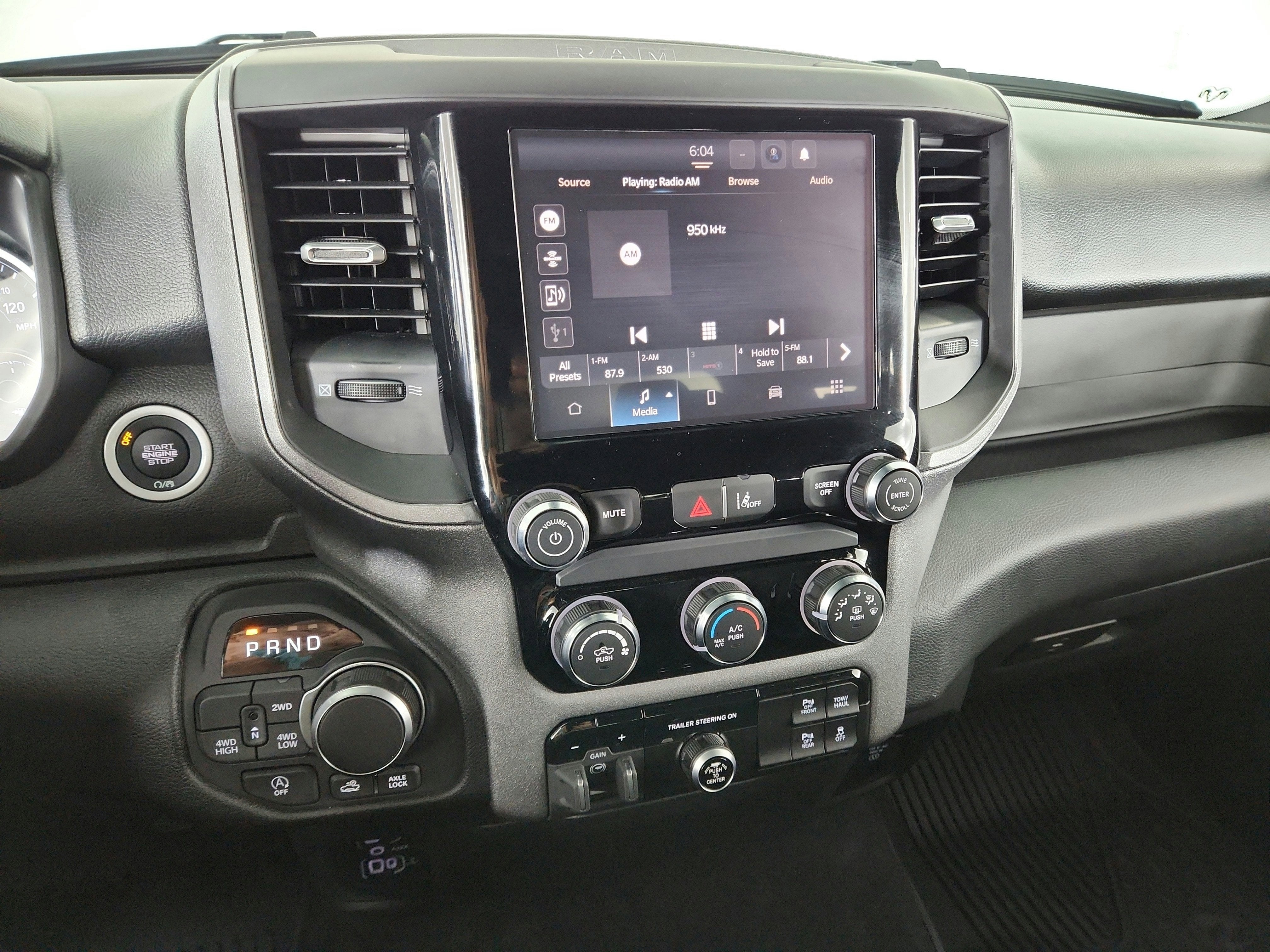 2026 RAM 1500 Tradesman Quad Cab 4x4 6'4' Box