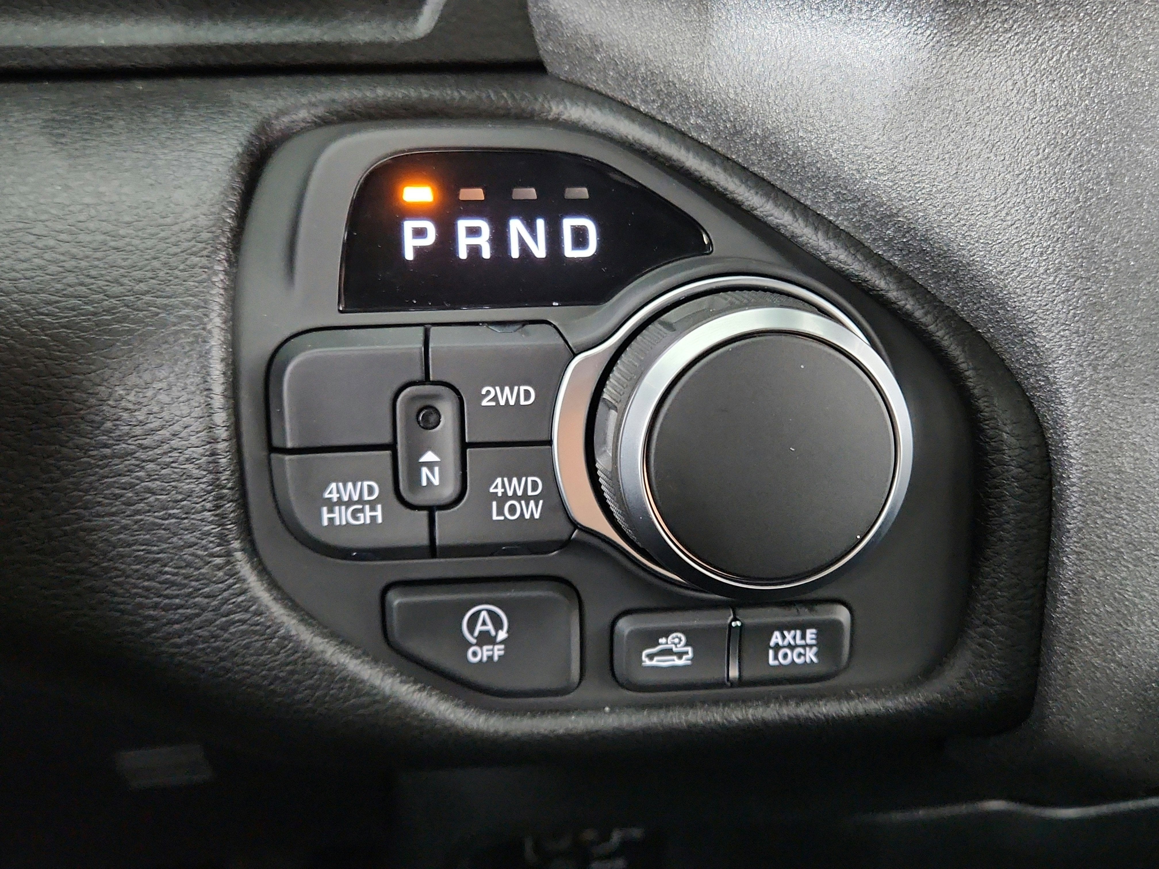 2026 RAM 1500 Tradesman Quad Cab 4x4 6'4' Box