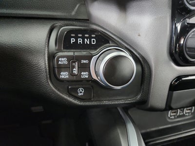 2022 RAM 1500 Big Horn Crew Cab 4x4 5'7' Box