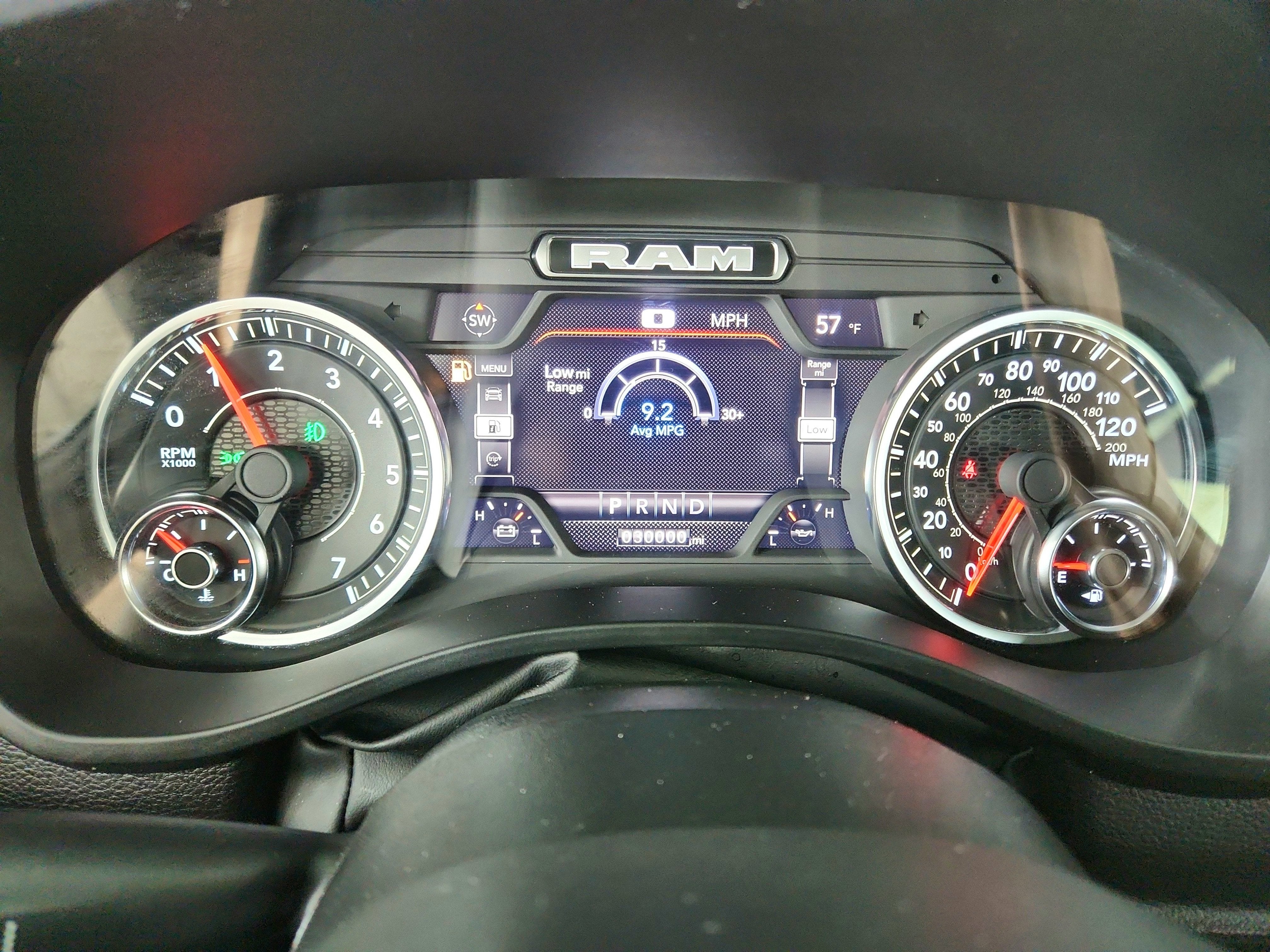 2023 RAM 1500 Big Horn Crew Cab 4x4 5'7' Box