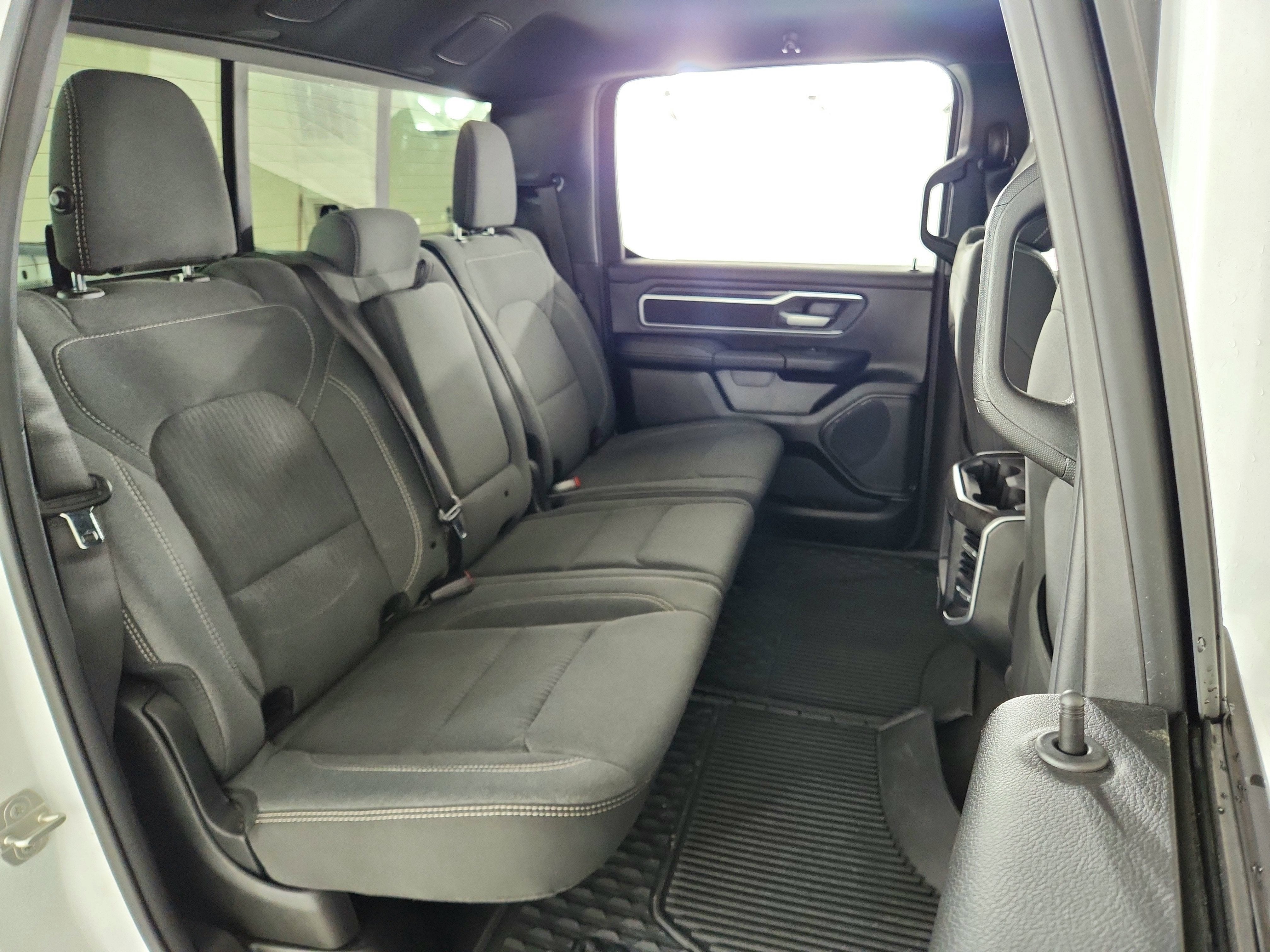 2023 RAM 1500 Big Horn Crew Cab 4x4 5'7' Box