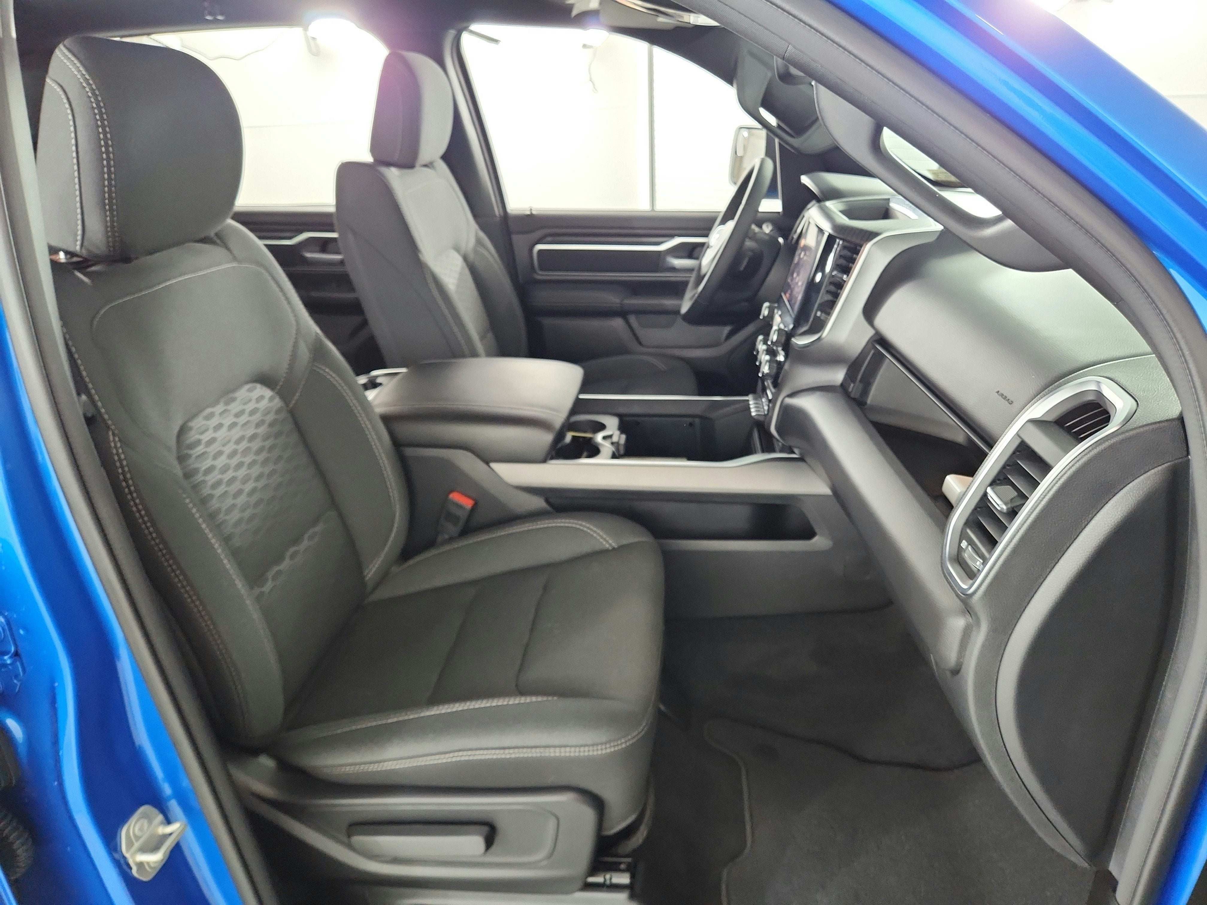 2025 RAM 1500 Big Horn Crew Cab 4x4 5'7' Box