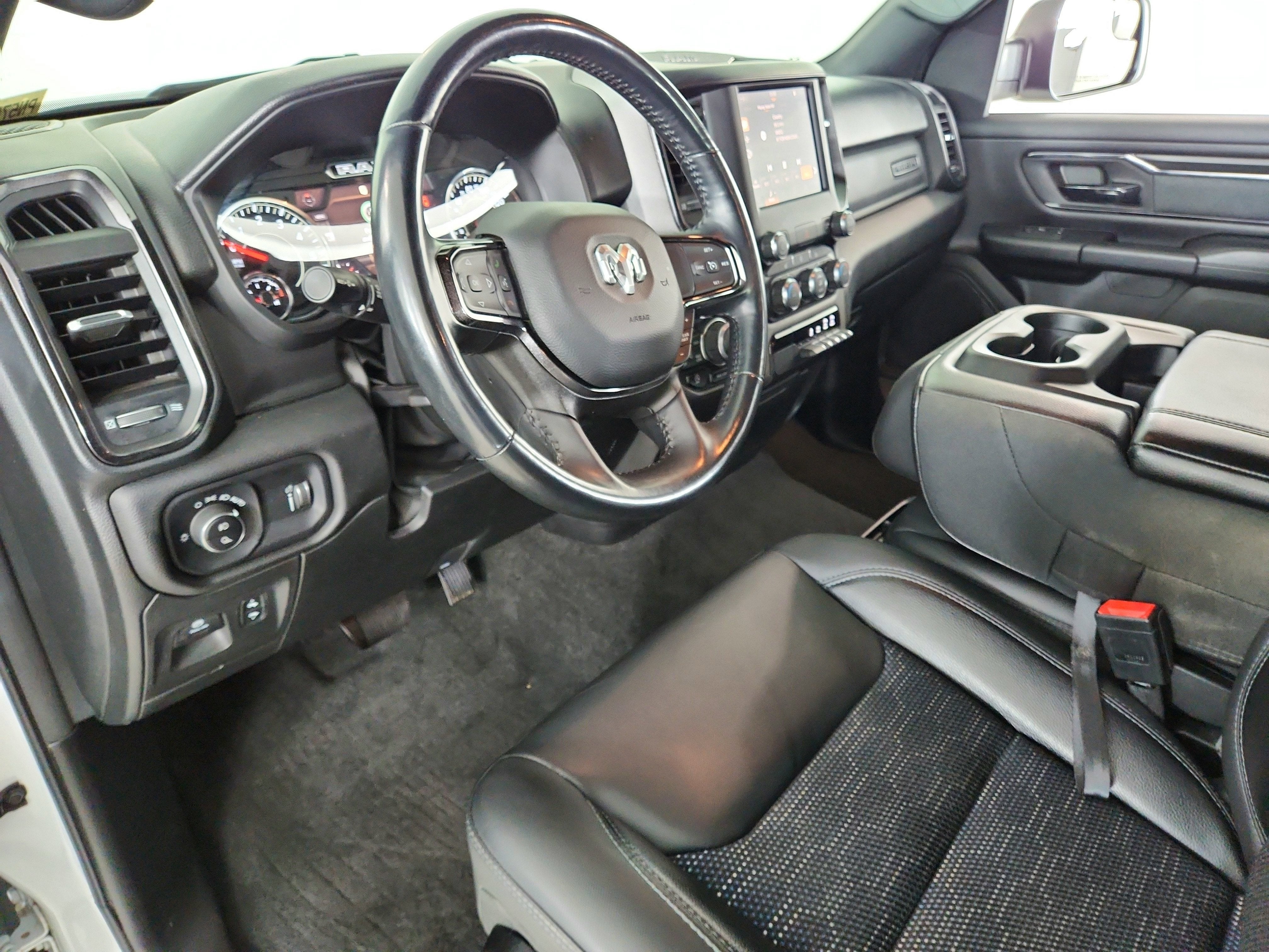 2023 RAM 1500 Big Horn Crew Cab 4x4 5'7' Box