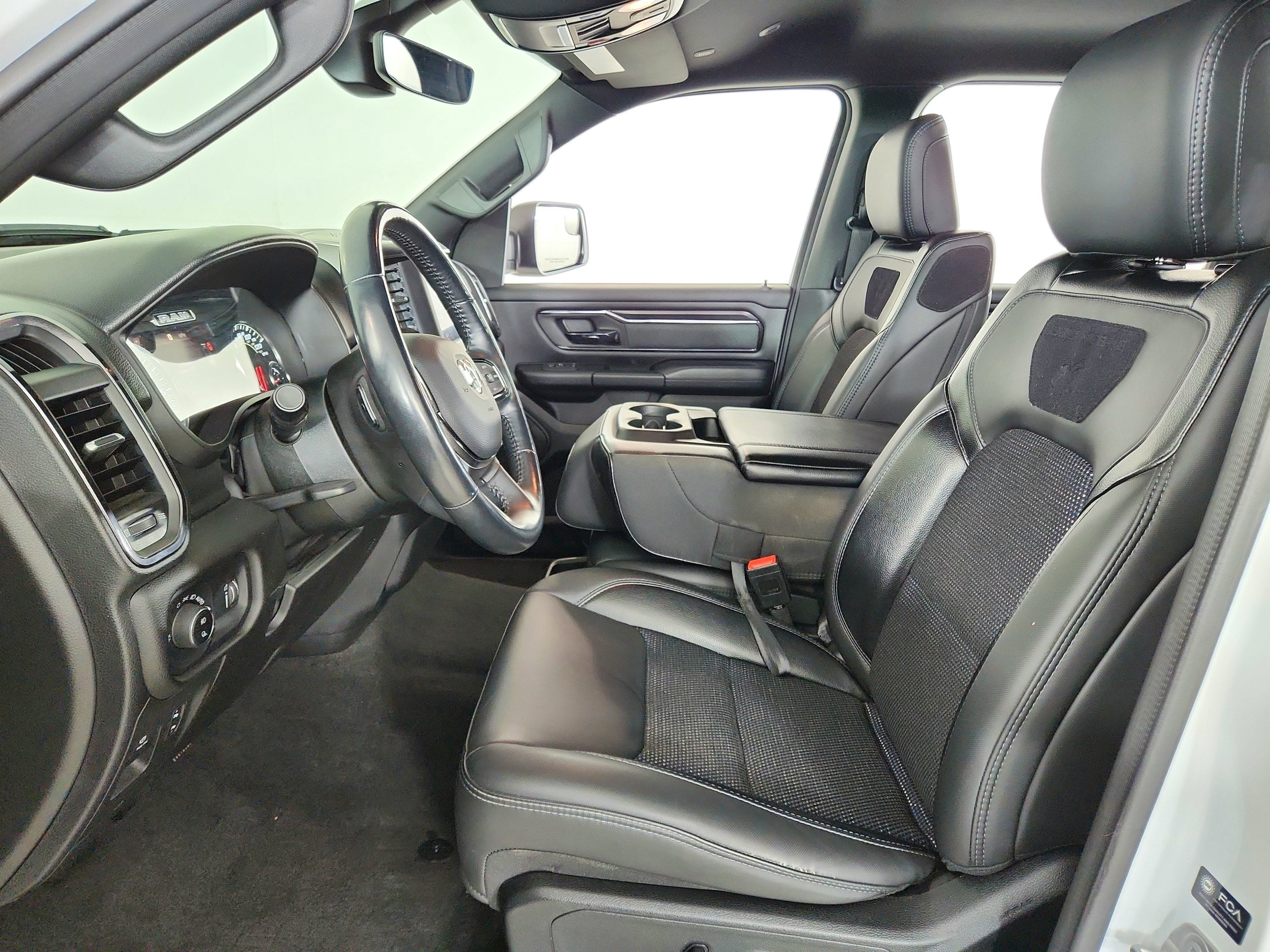 2023 RAM 1500 Big Horn Crew Cab 4x4 5'7' Box