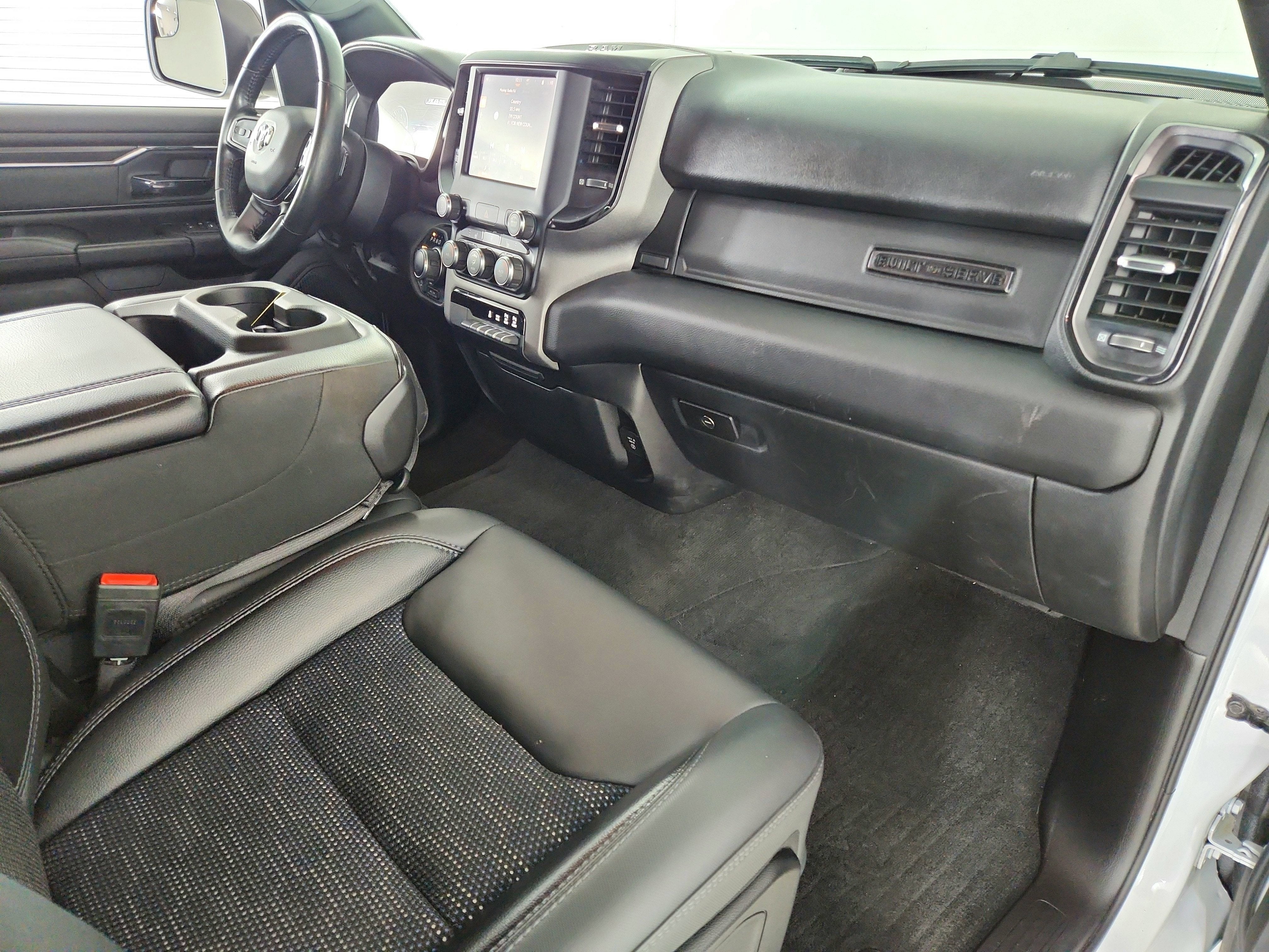 2023 RAM 1500 Big Horn Crew Cab 4x4 5'7' Box
