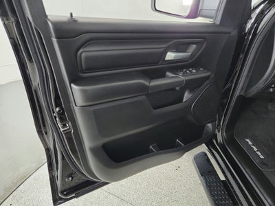 2023 RAM 1500 Tradesman Crew Cab 4x4 5'7' Box