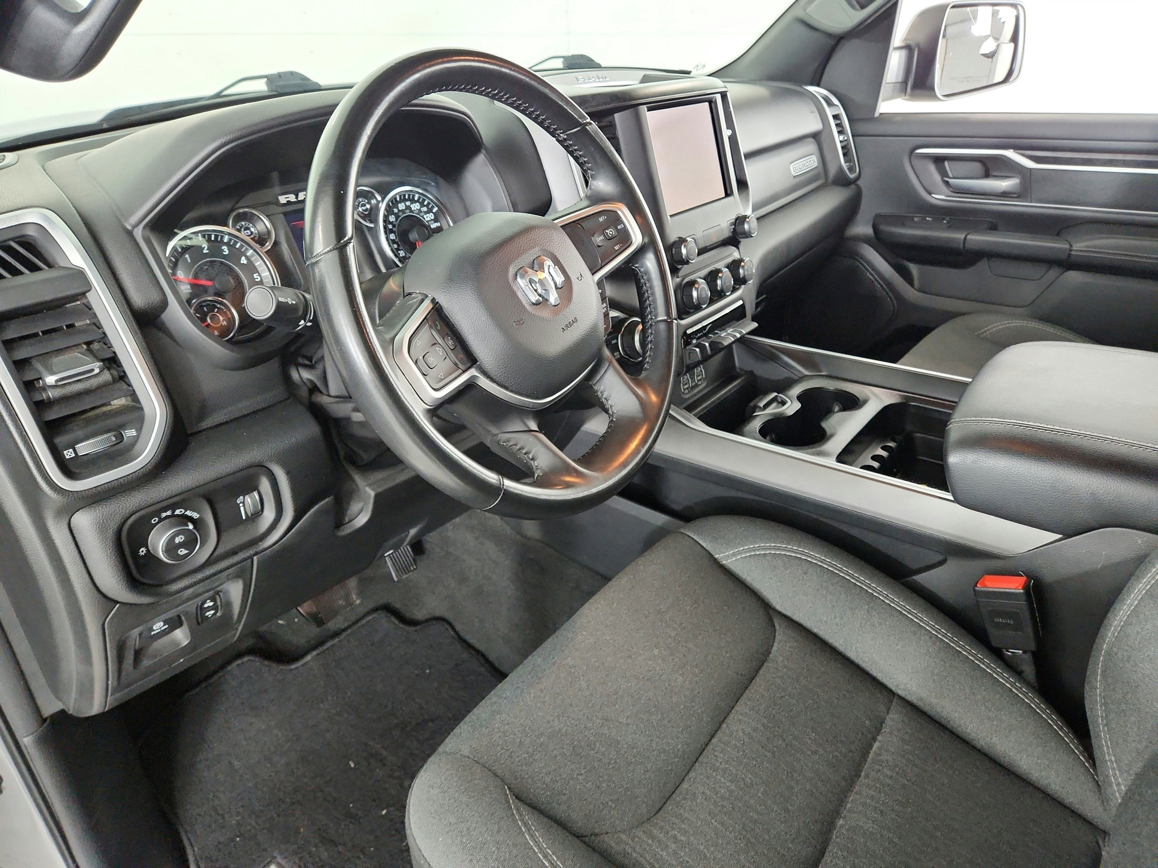 2021 RAM 1500 Big Horn Quad Cab 4x4 6'4' Box