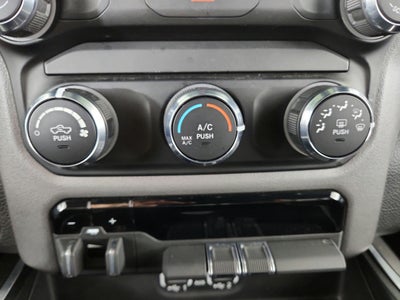 2021 RAM 1500 Big Horn Quad Cab 4x4 6'4' Box