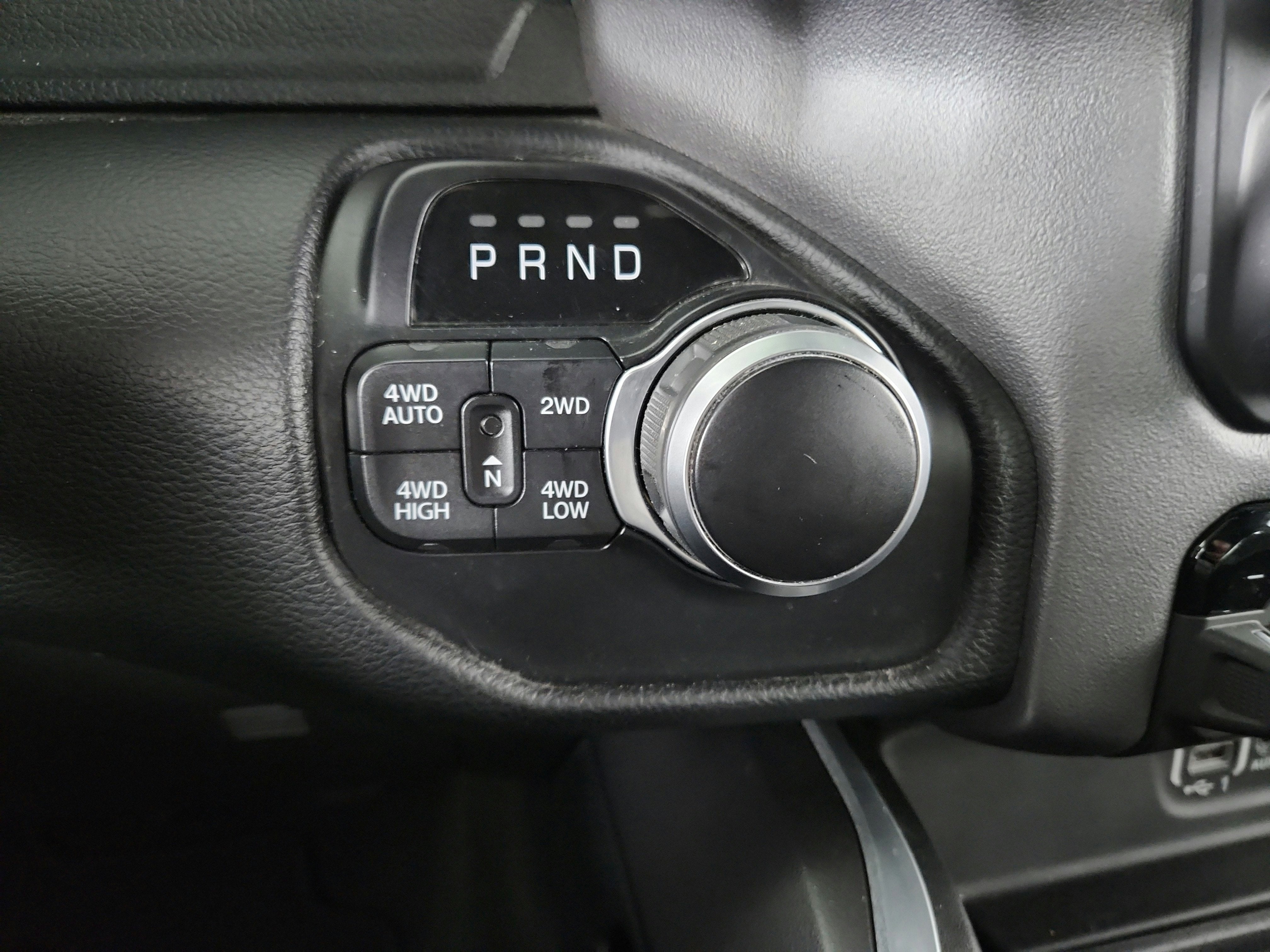 2021 RAM 1500 Big Horn Quad Cab 4x4 6'4' Box